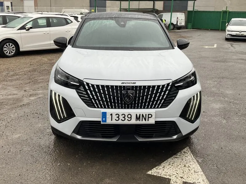 Peugeot 2008 GT PureTech 130 - foto 9