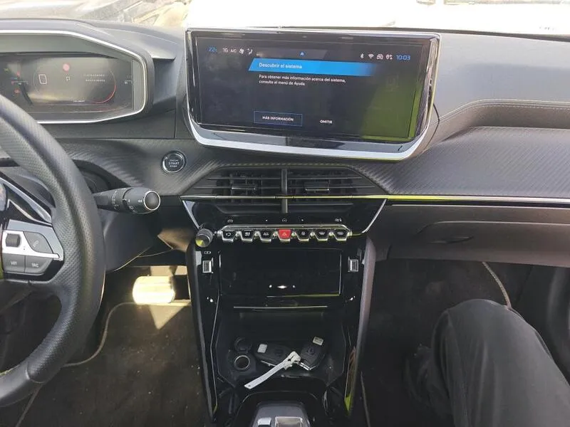 Peugeot 2008 GT PureTech 130 - foto 20