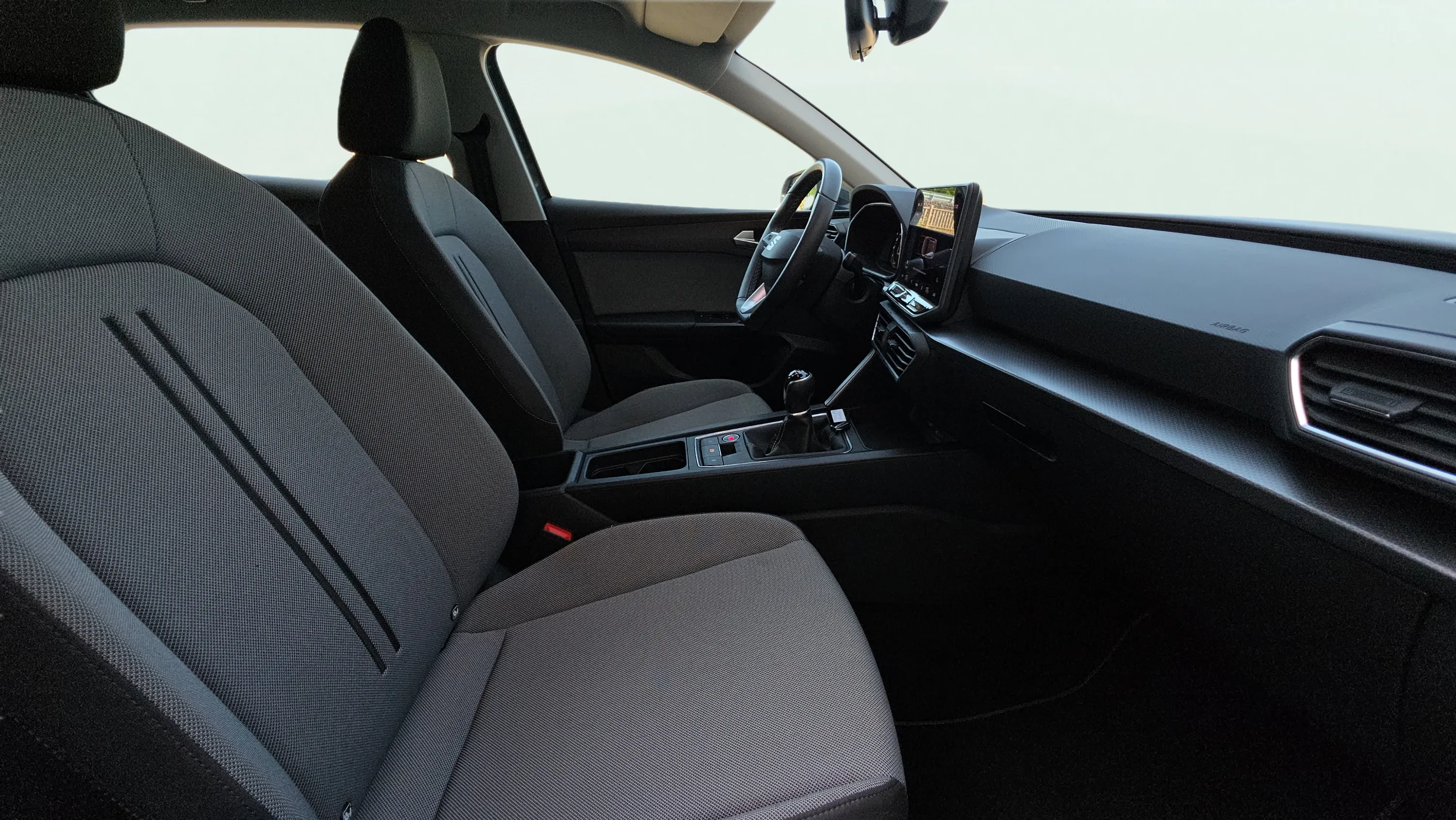 SEAT León 1.5 TSI Style 25 Aniversario - foto 16