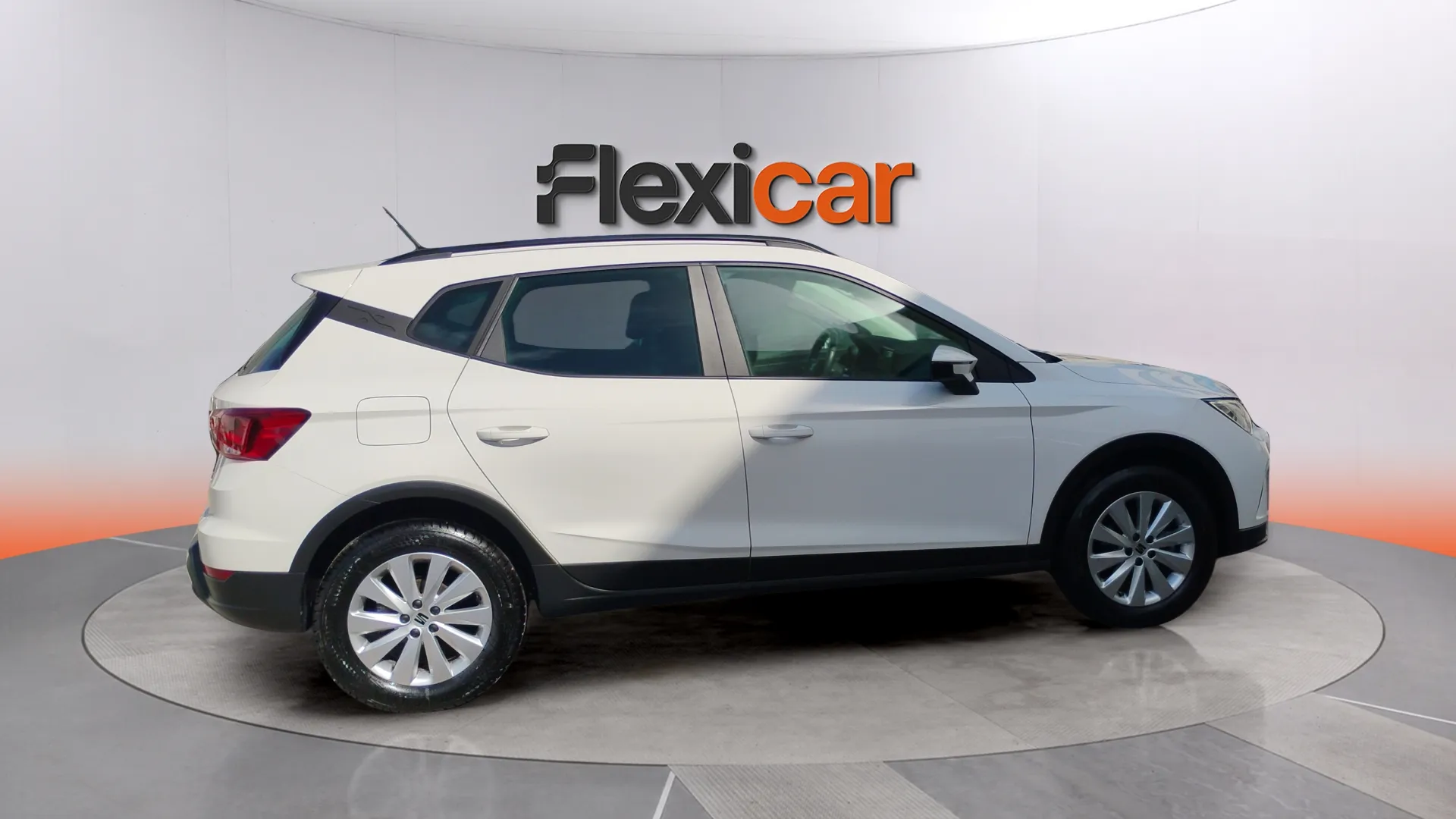 SEAT Arona 1.0 TSI Style Plus - foto 5