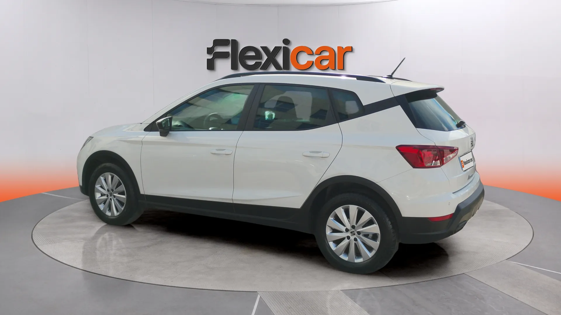 SEAT Arona 1.0 TSI Style Plus - foto 3