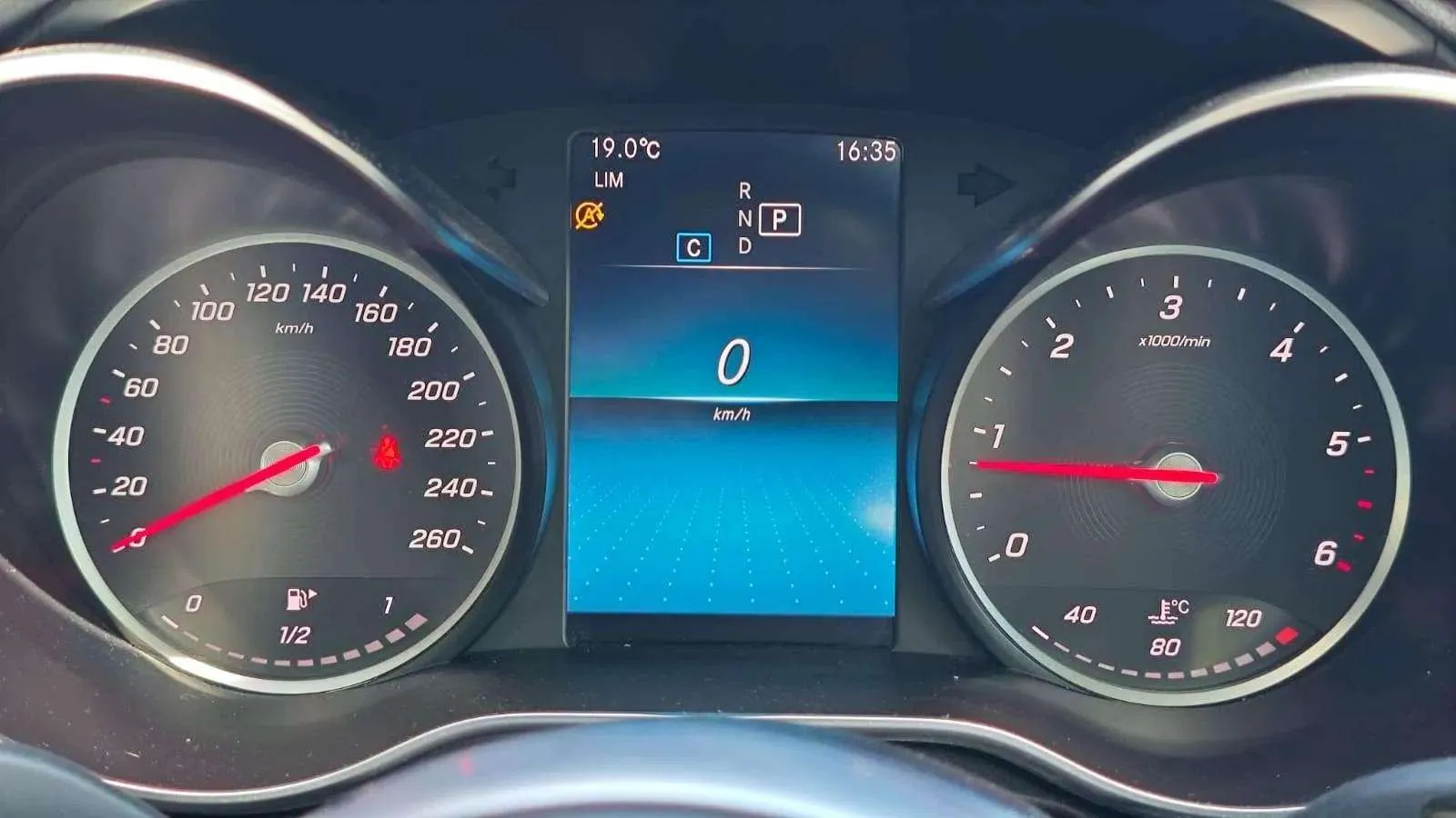 Mercedes-Benz Clase C Coupé C 220 d - foto 11