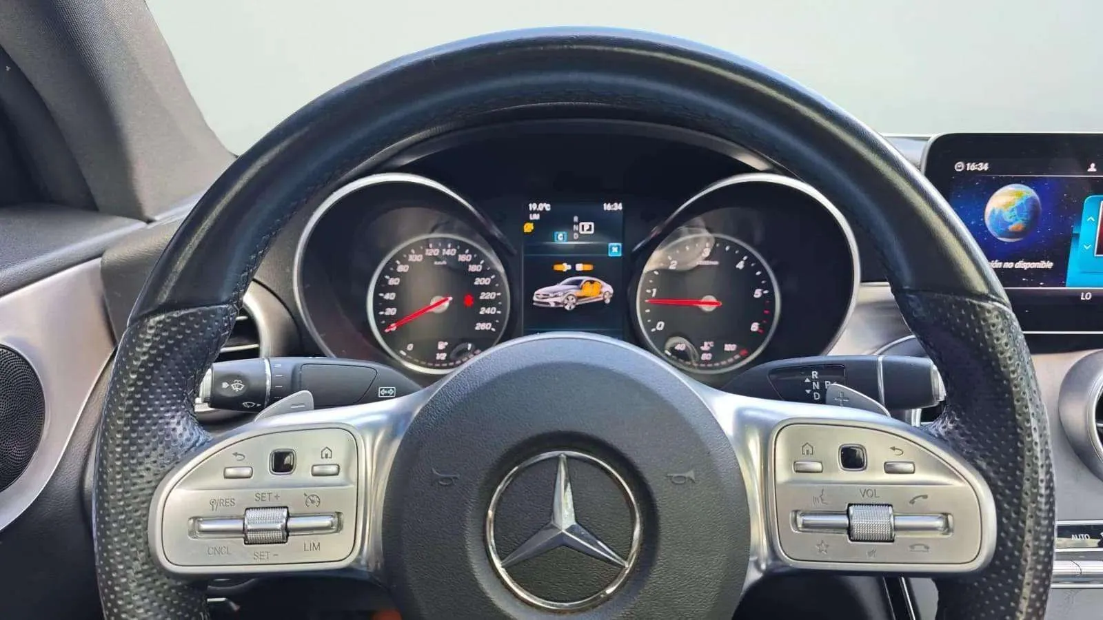Mercedes-Benz Clase C Coupé C 220 d - foto 12