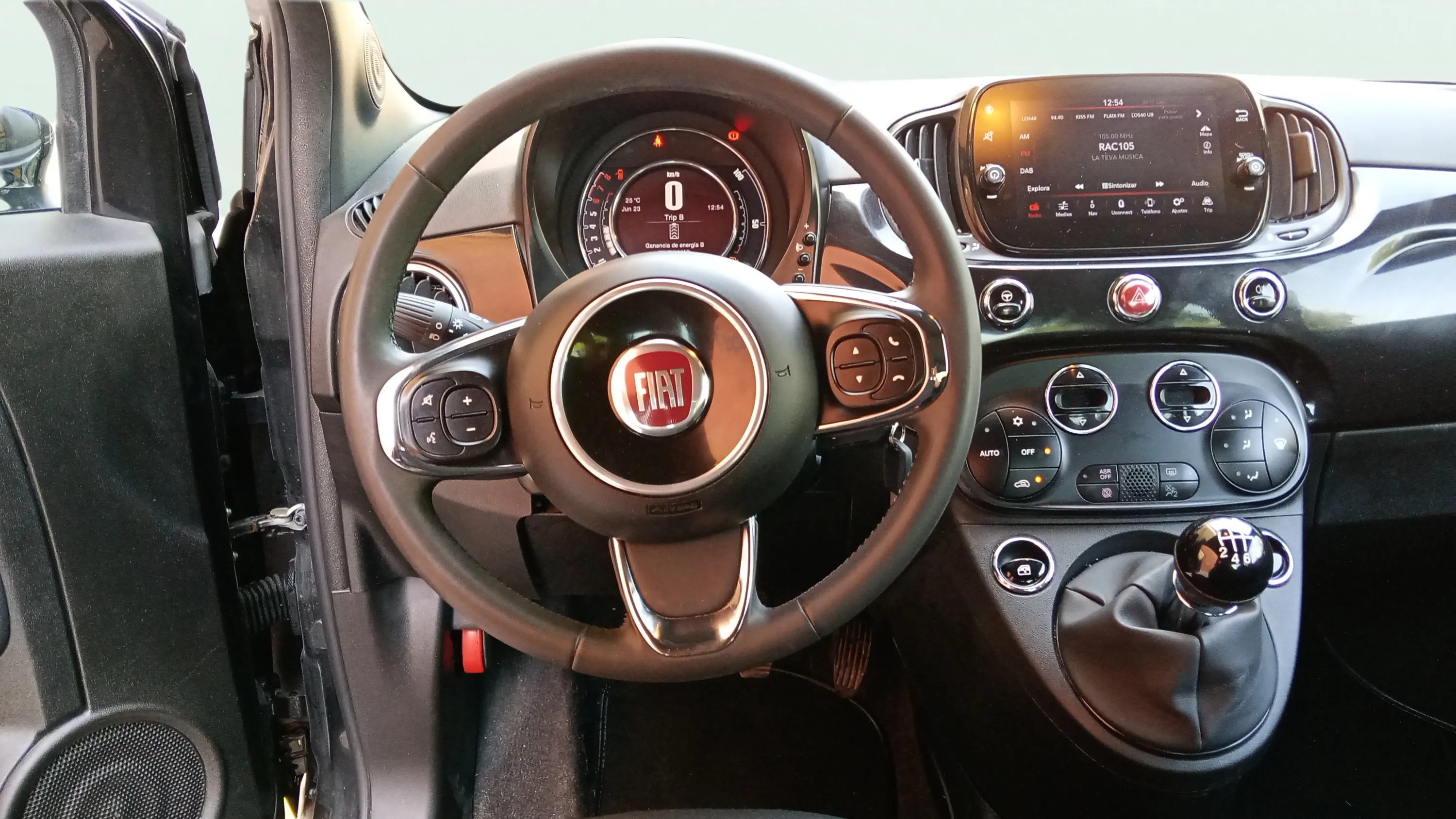 Fiat 500 Club 1.0 Hybrid - foto 10