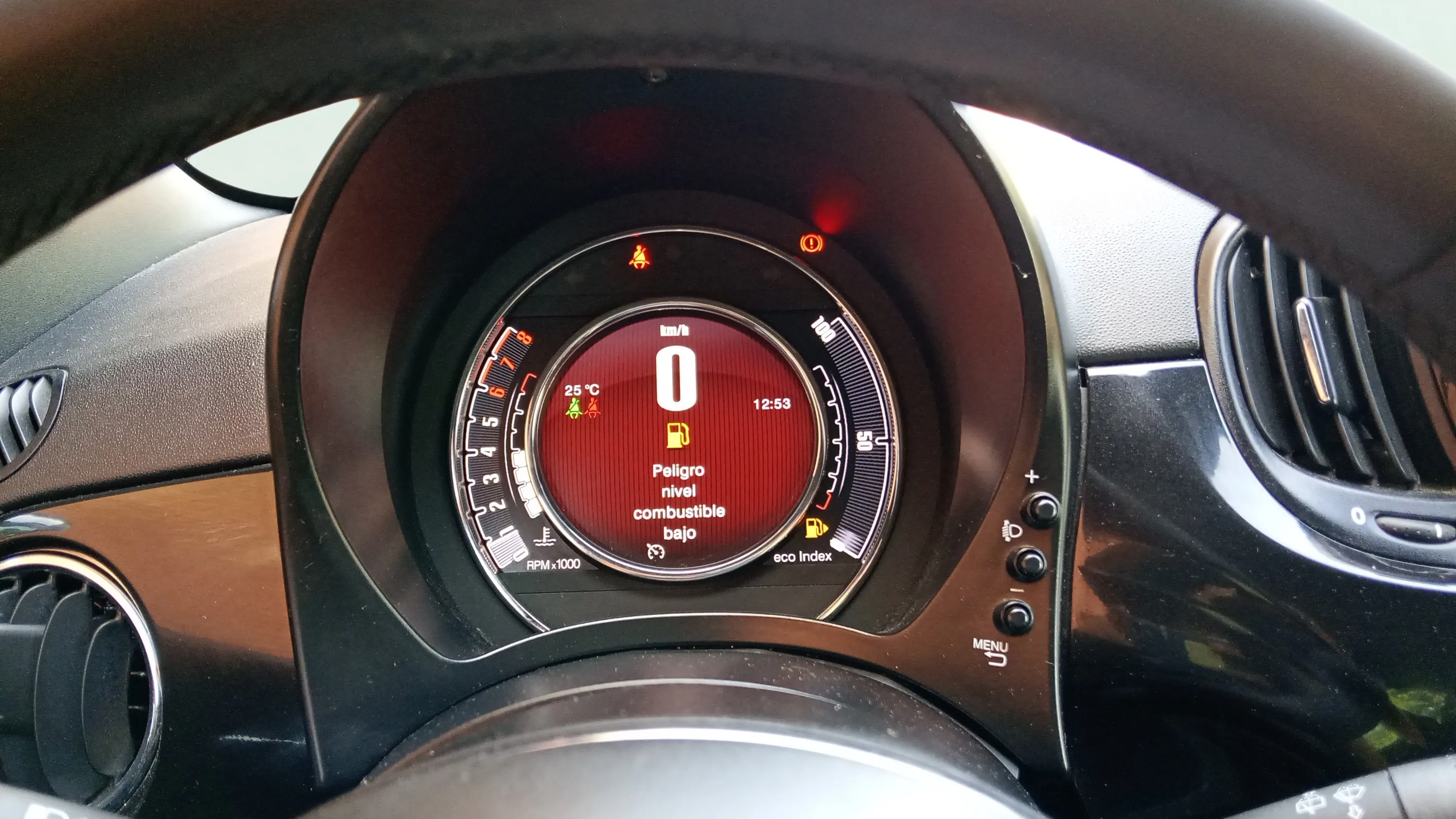 Fiat 500 Club 1.0 Hybrid - foto 9