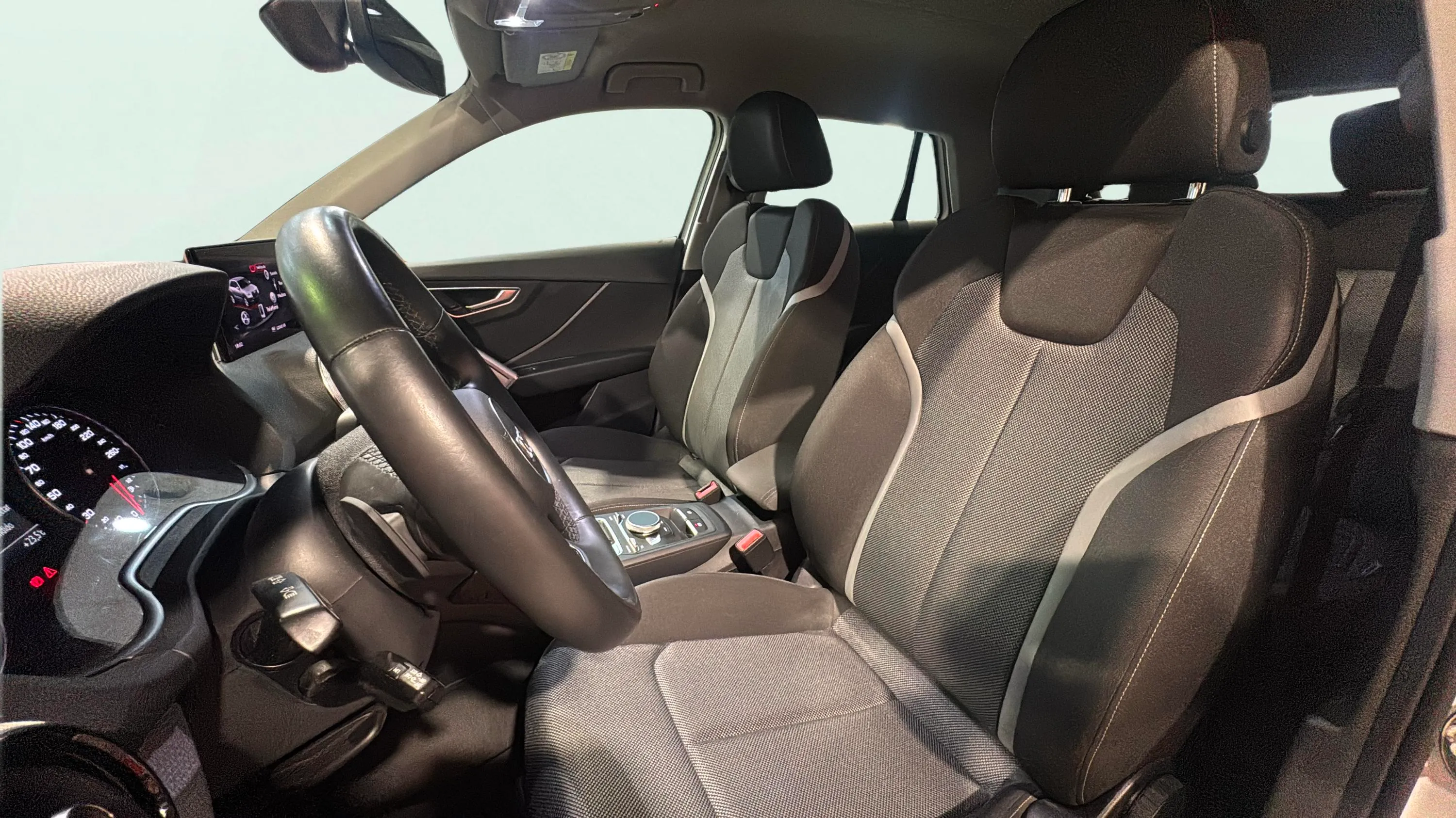 Audi Q2 30 TDI S tronic - foto 25