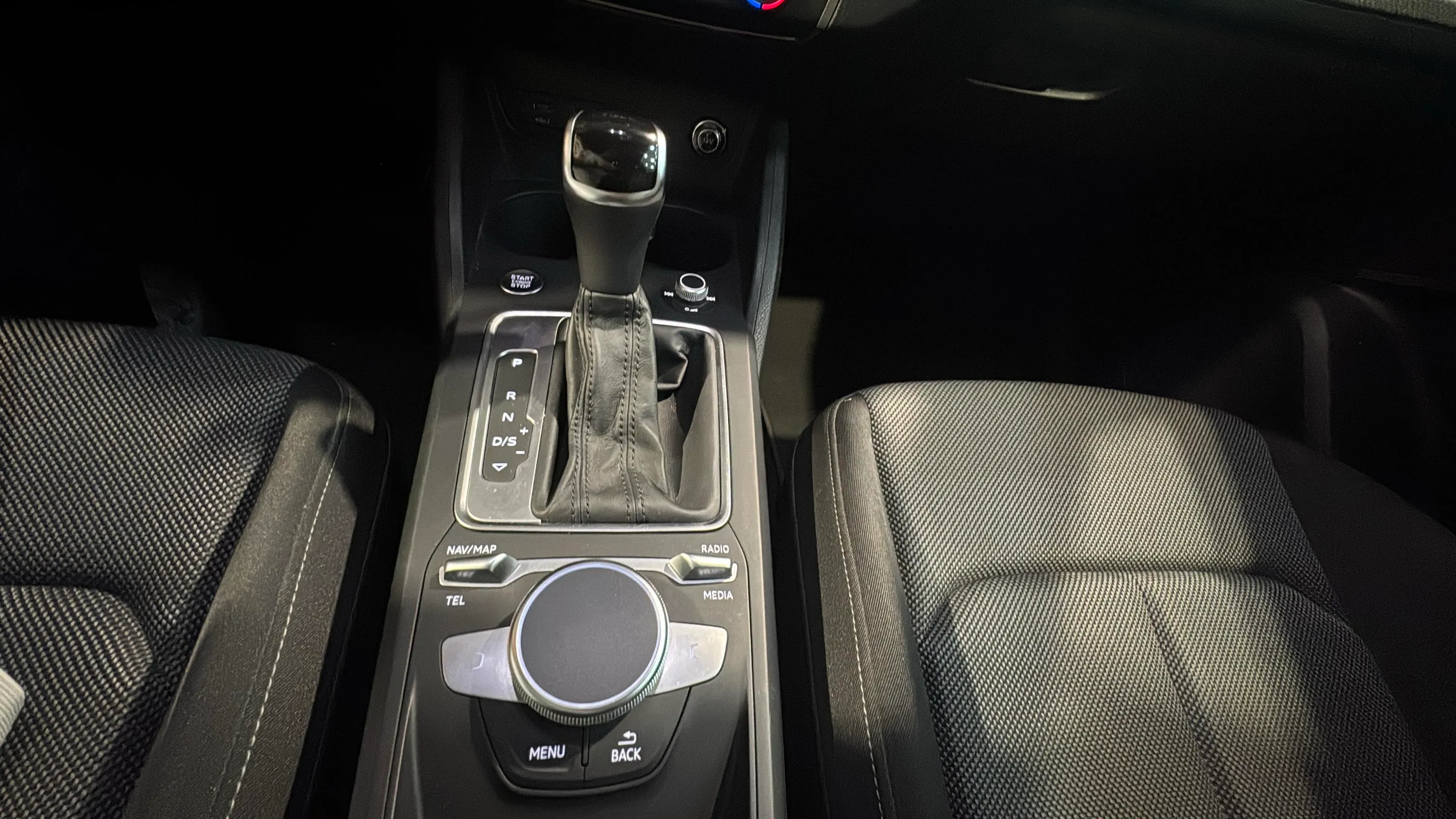 Audi Q2 30 TDI S tronic - foto 18