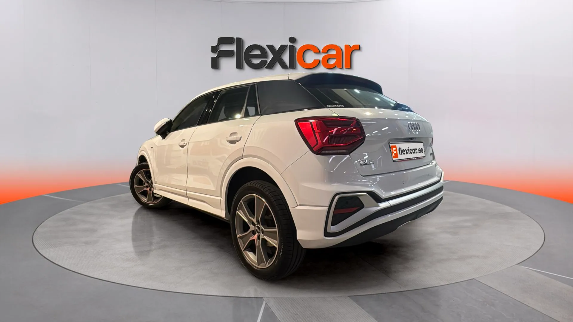 Audi Q2 30 TDI S tronic - foto 5