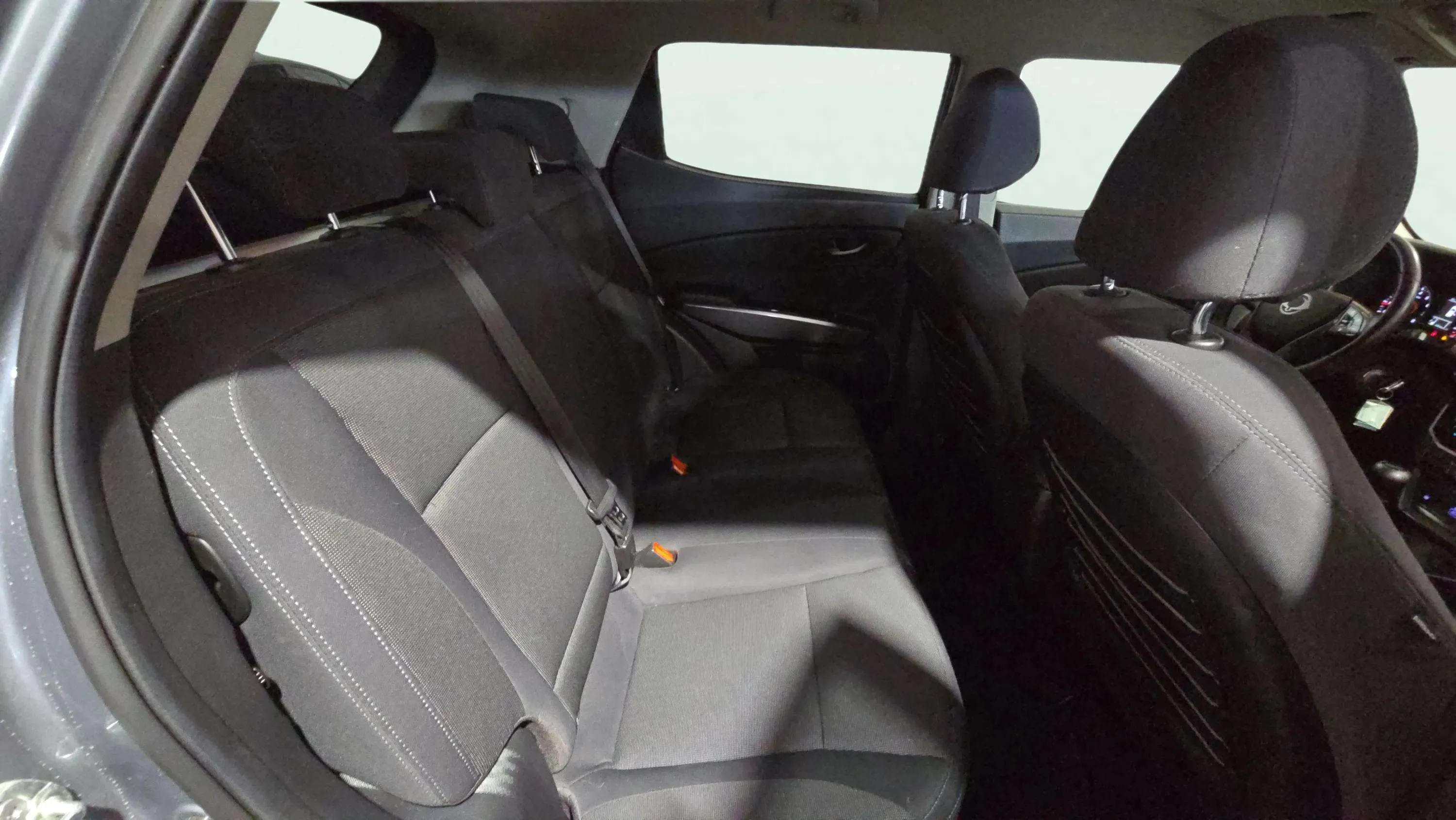 SsangYong Tivoli G15T LP Line - foto 14