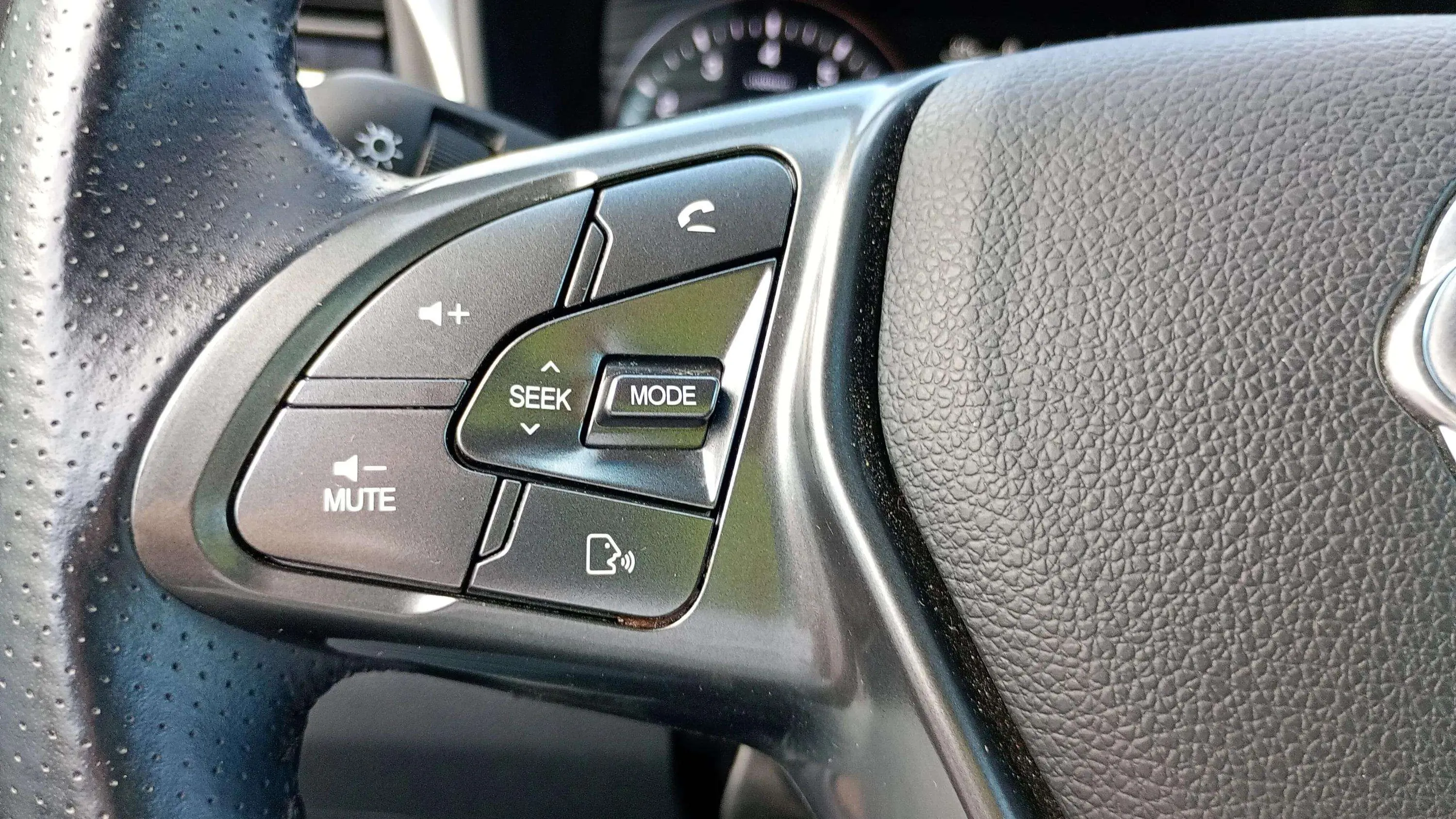 SsangYong Tivoli G15T Urban Plus - foto 15