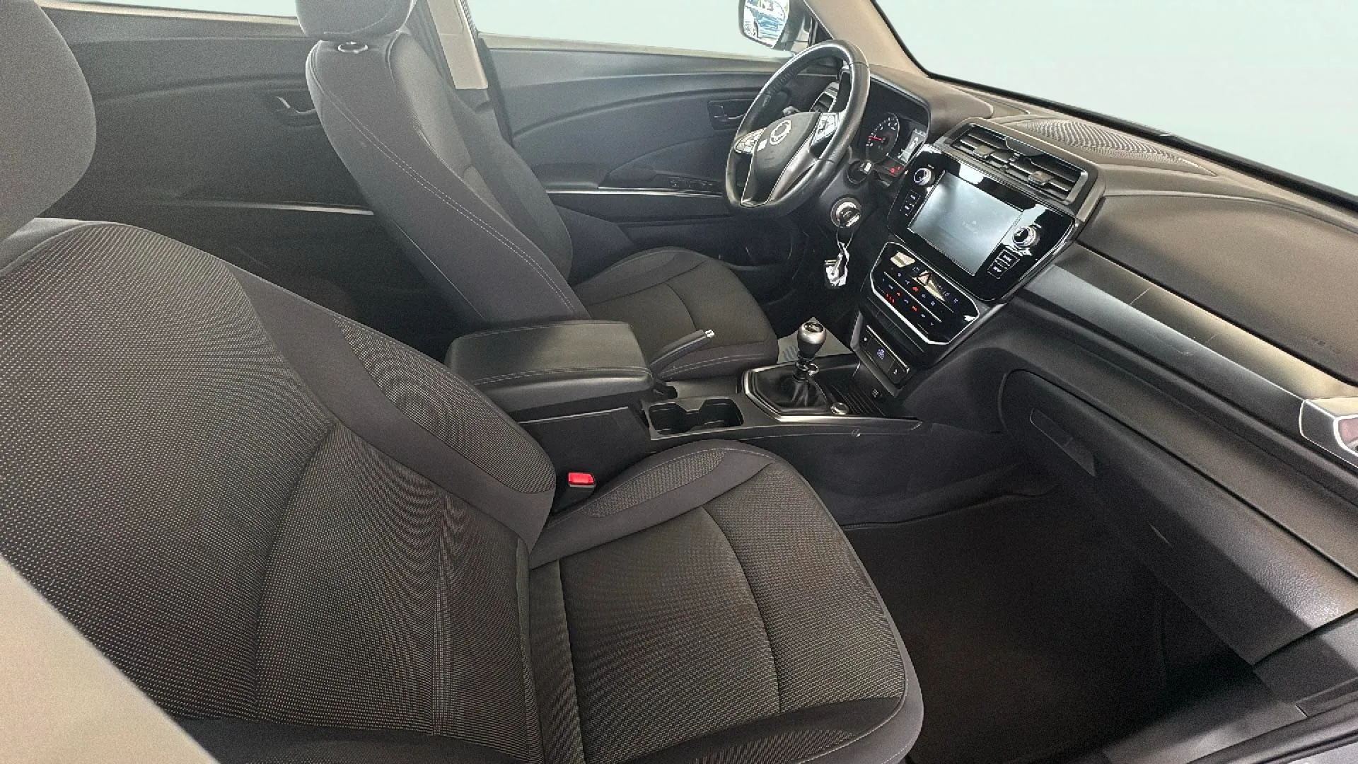 SsangYong Tivoli G15T Urban Plus - foto 33