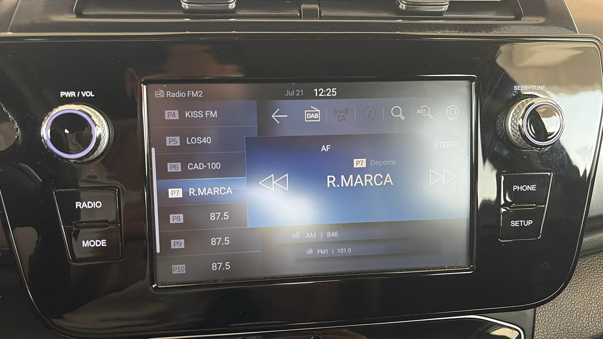 SsangYong Tivoli G15T Urban Plus - foto 18