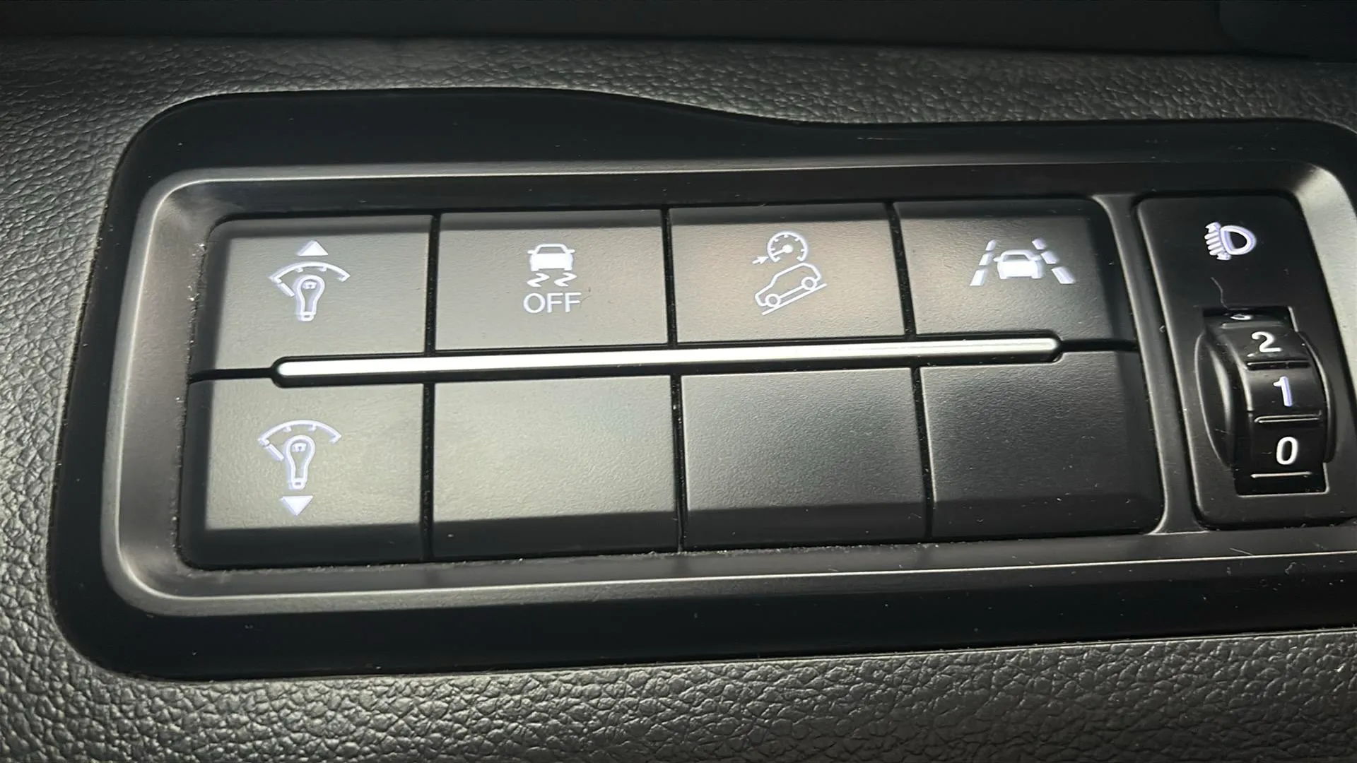 SsangYong Tivoli G15T Urban Plus - foto 23