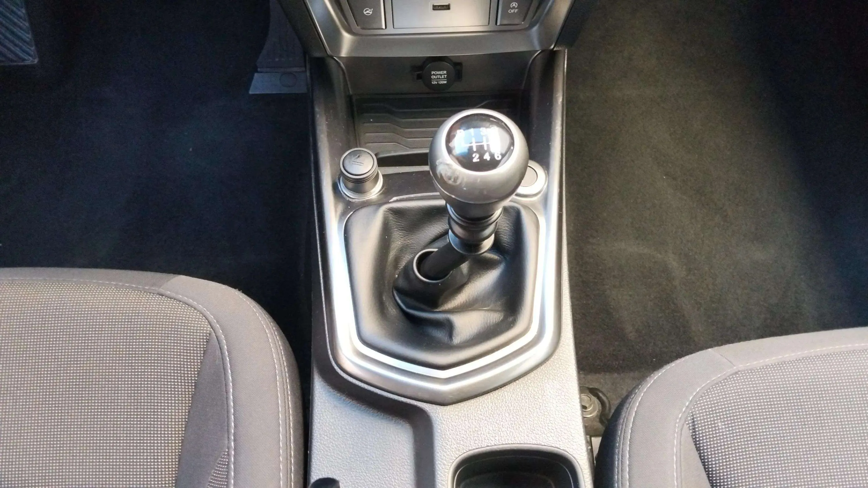 SsangYong Tivoli G15T Urban Plus - foto 15