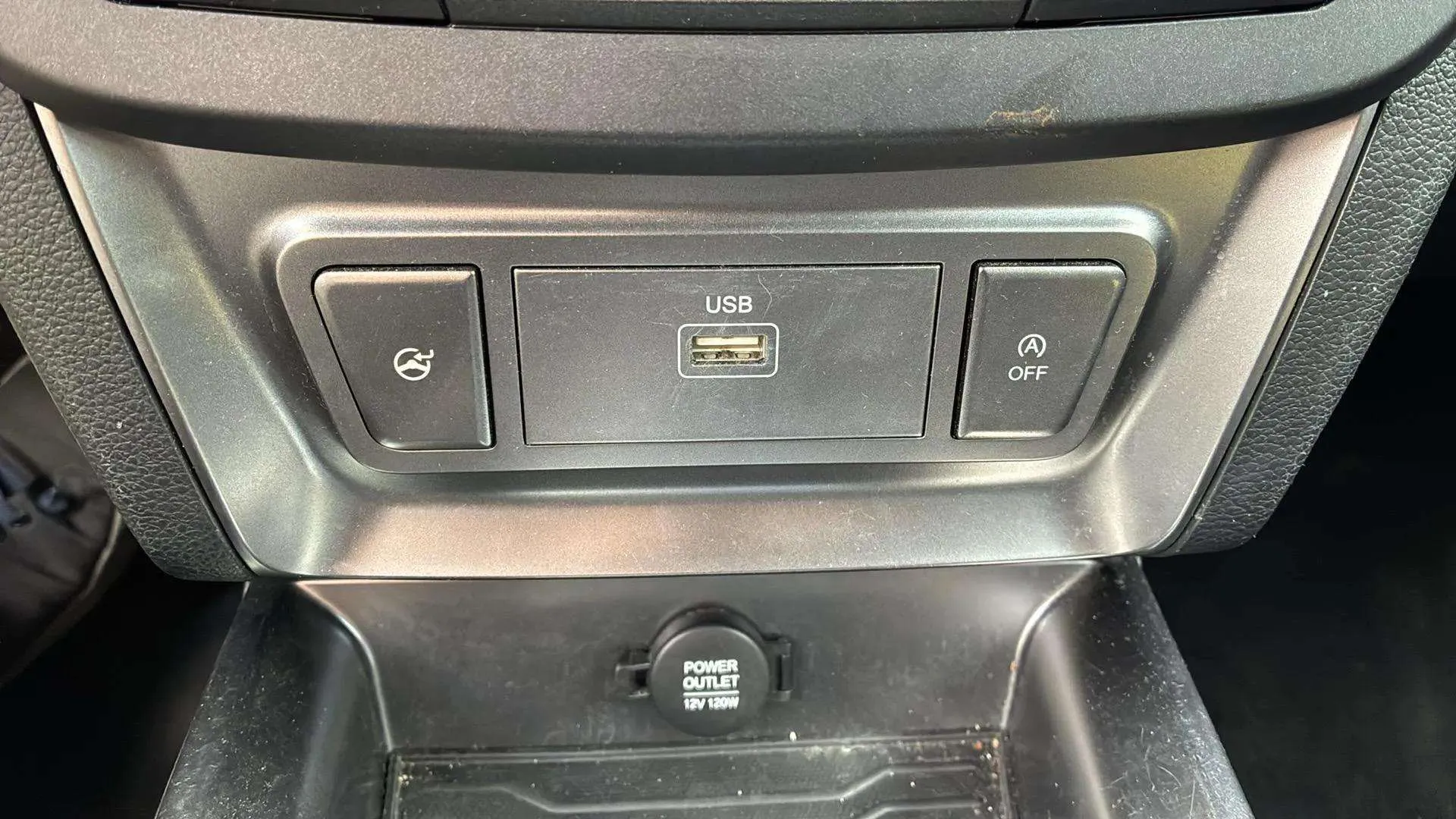 SsangYong Tivoli G15T Urban Plus - foto 21