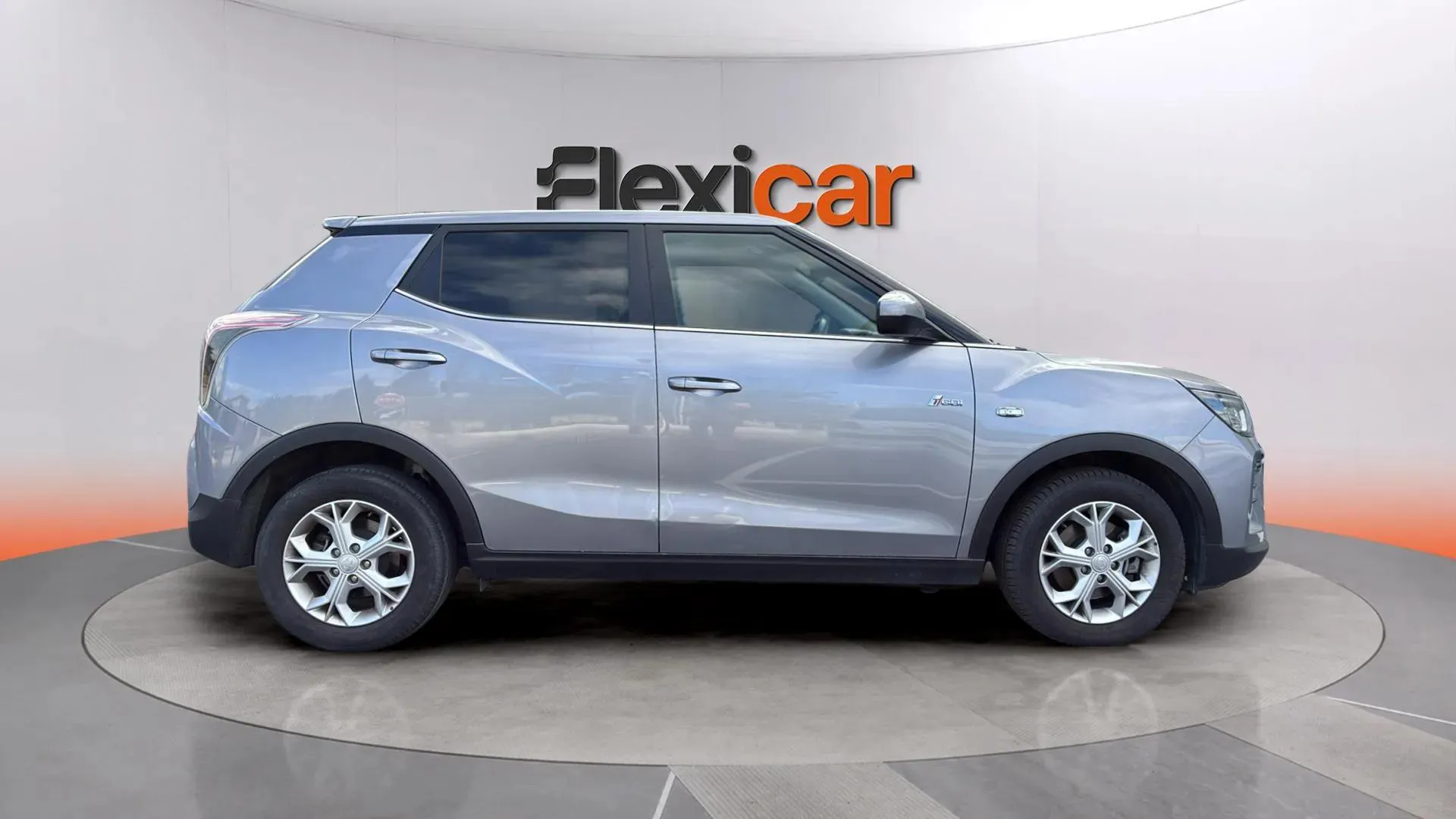 SsangYong Tivoli G15T Urban Plus - foto 8