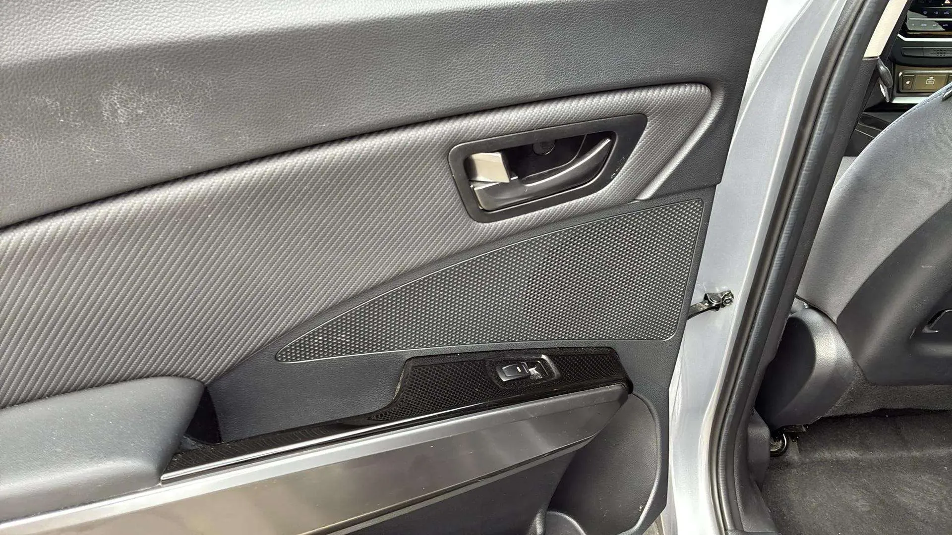 SsangYong Tivoli G15T Urban Plus - foto 26