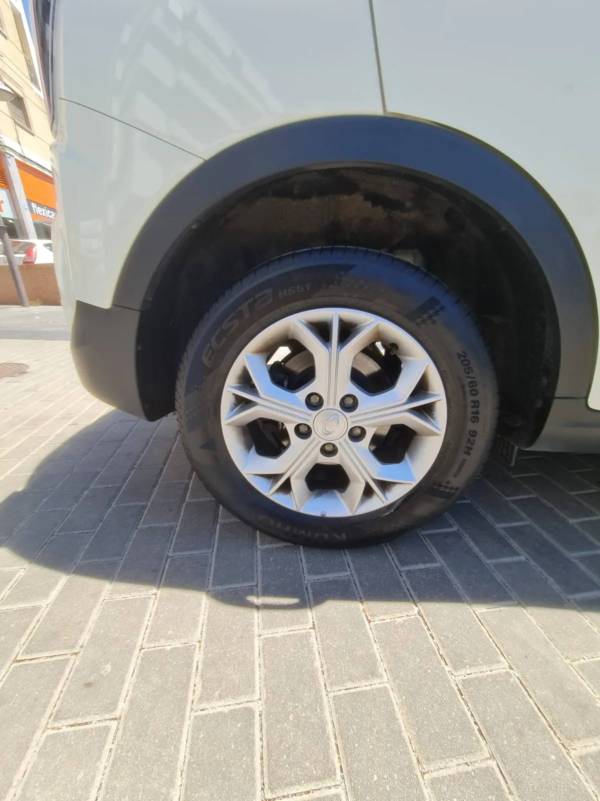 SsangYong Tivoli G15T Urban Plus - foto 9