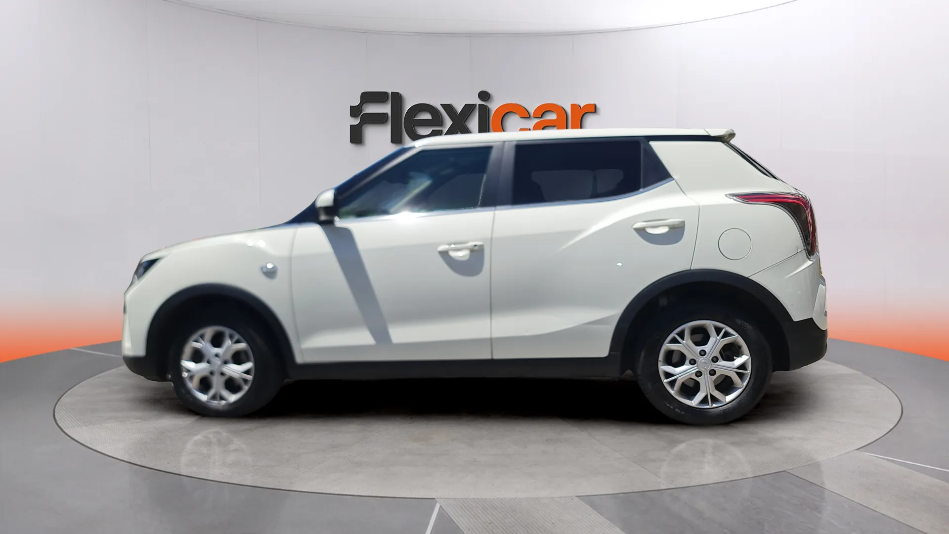 SsangYong Tivoli G15T Urban Plus - foto 5
