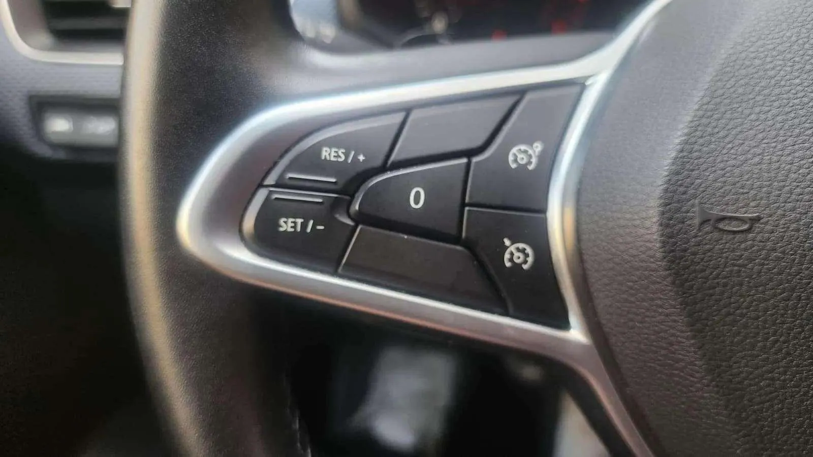 Renault Arkana Intens TCe EDC mild hybrid - foto 11