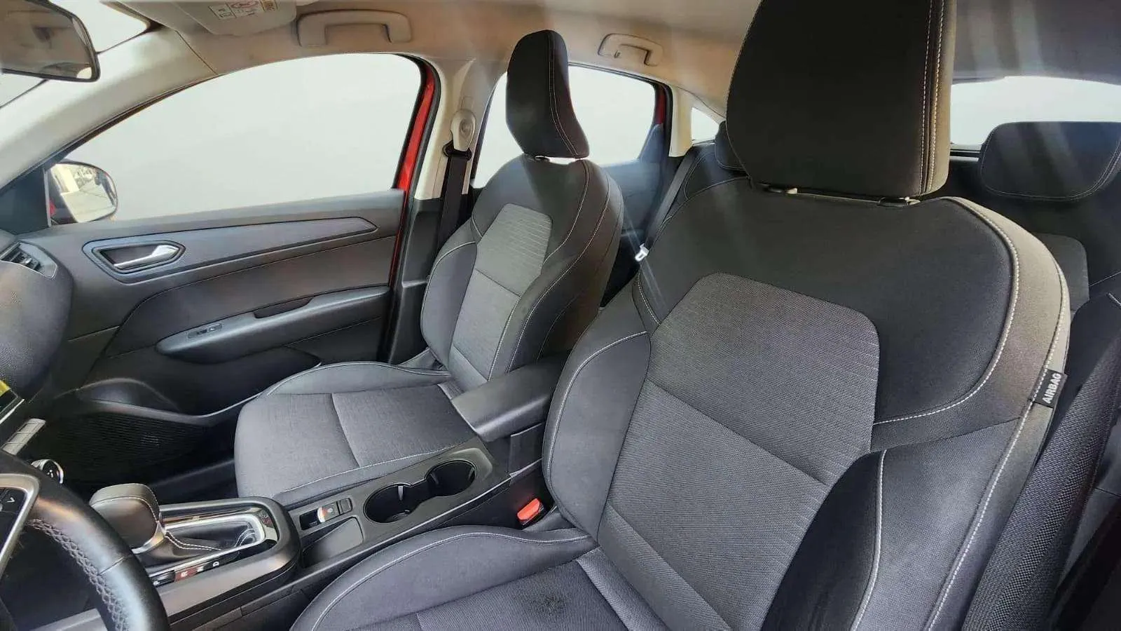 Renault Arkana Intens TCe EDC mild hybrid - foto 20