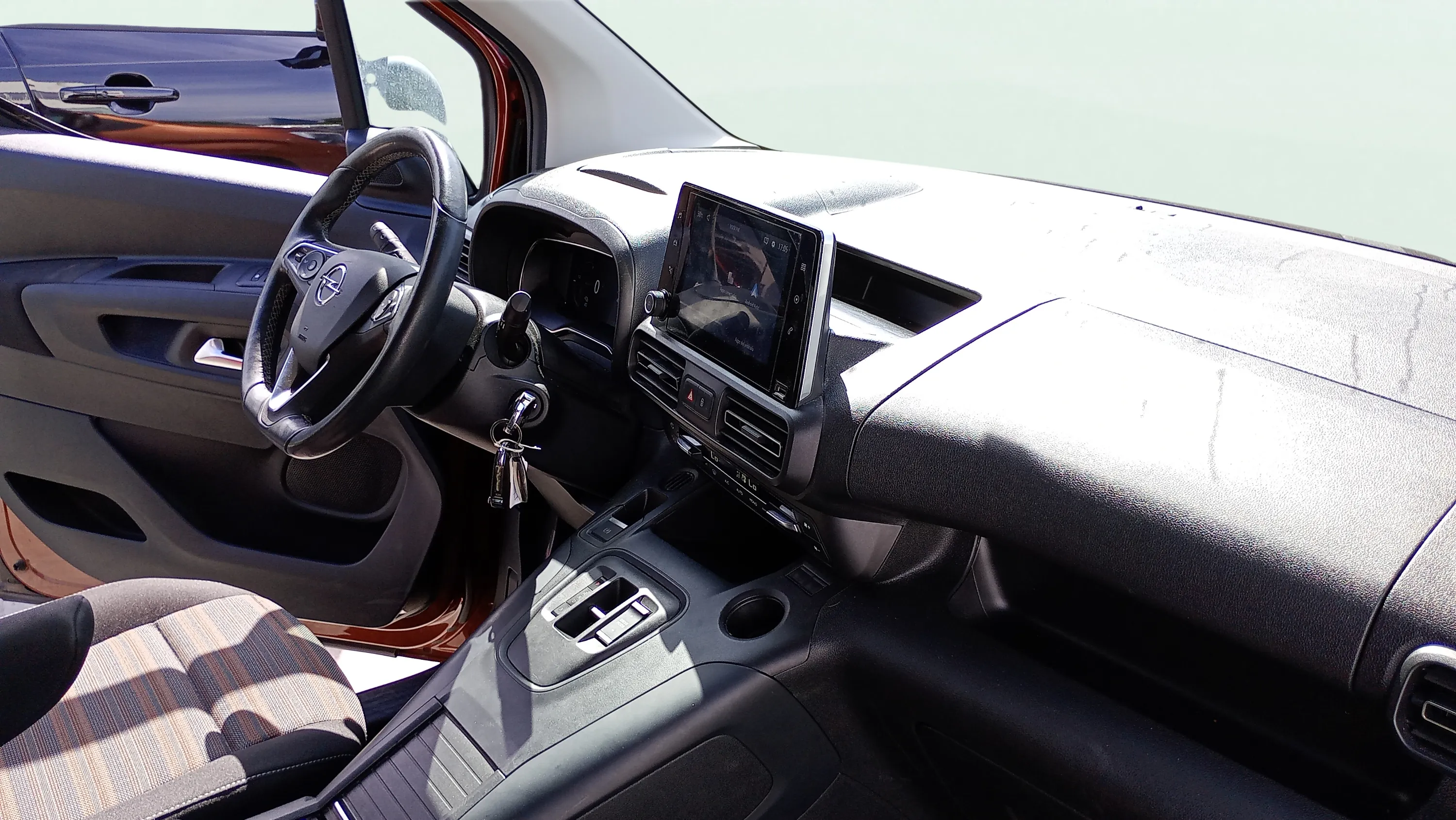 Opel Combo BEV 50kWh Edition L - foto 12