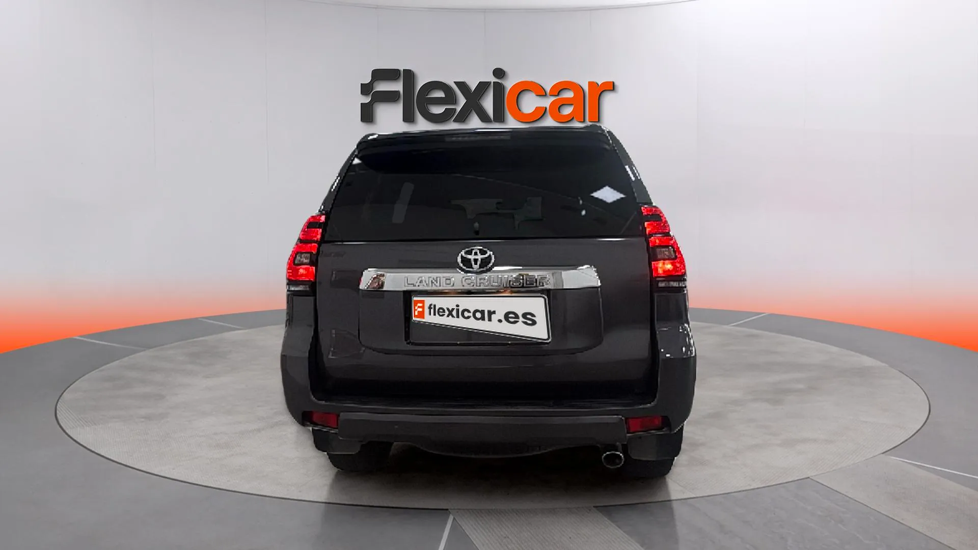Toyota Land Cruiser 2.8 D-4D VX - foto 4