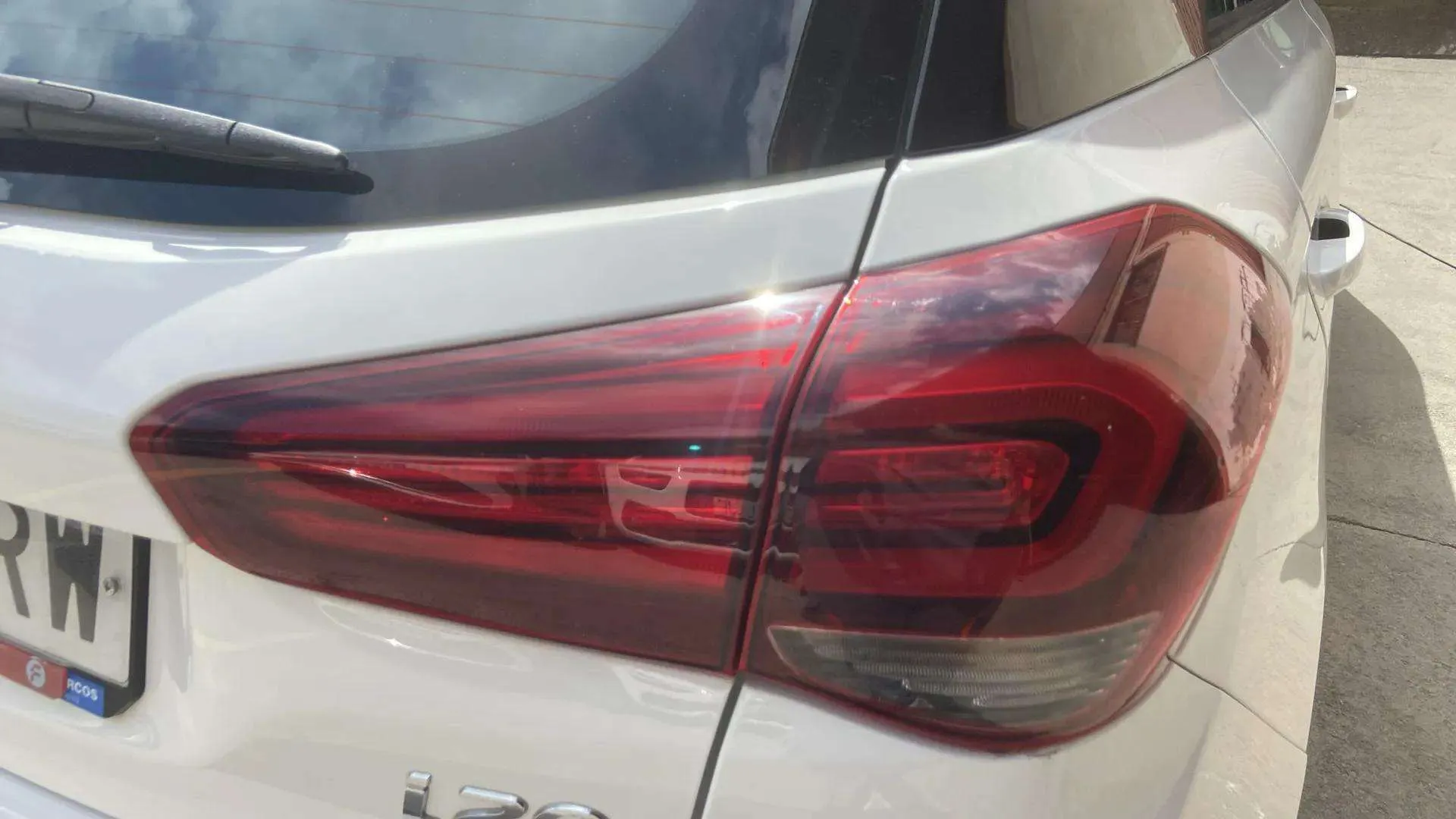 Hyundai i20 1.2 MPI Essence - foto 12