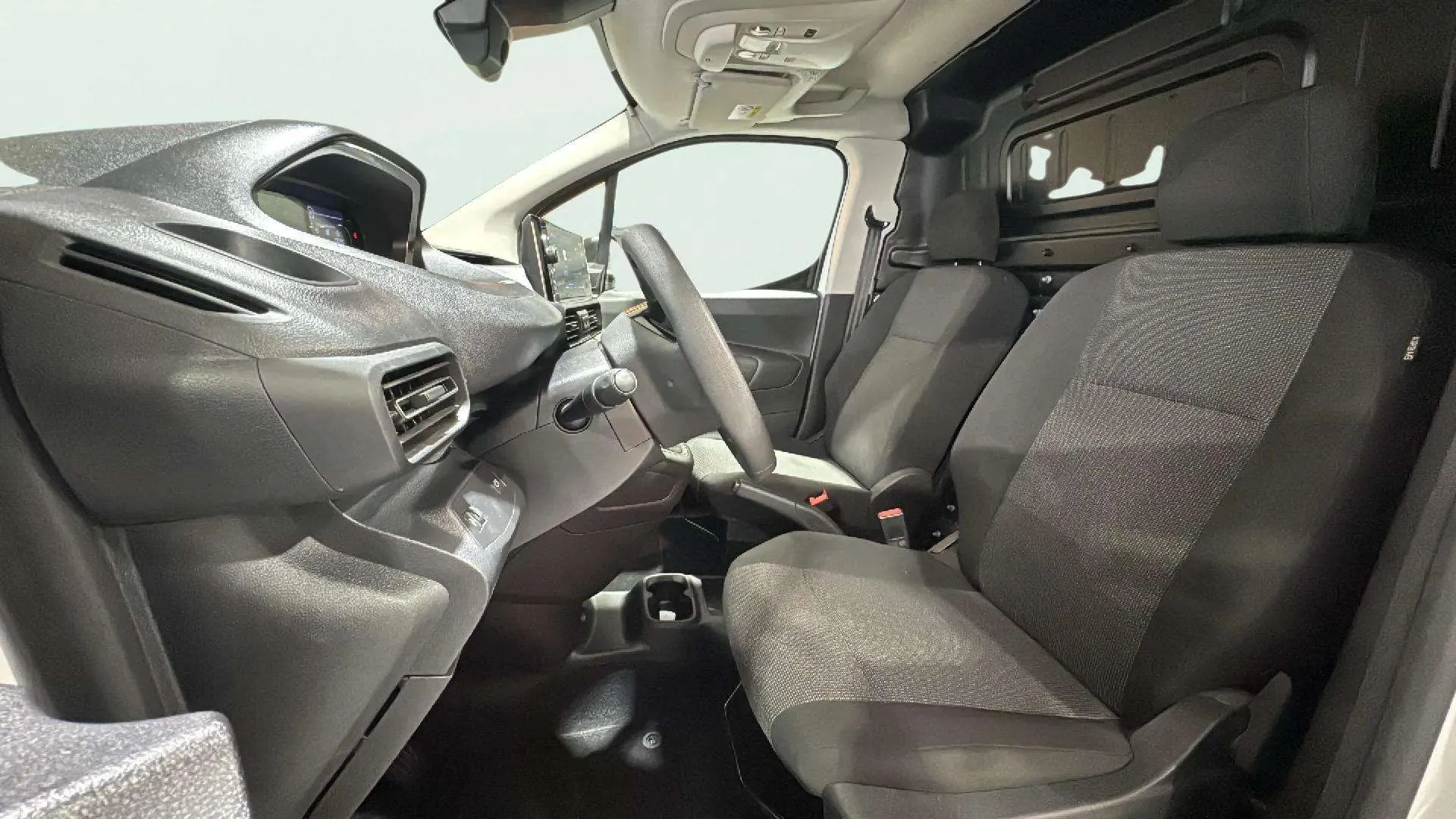 Peugeot Partner Partnet 2022 - foto 17