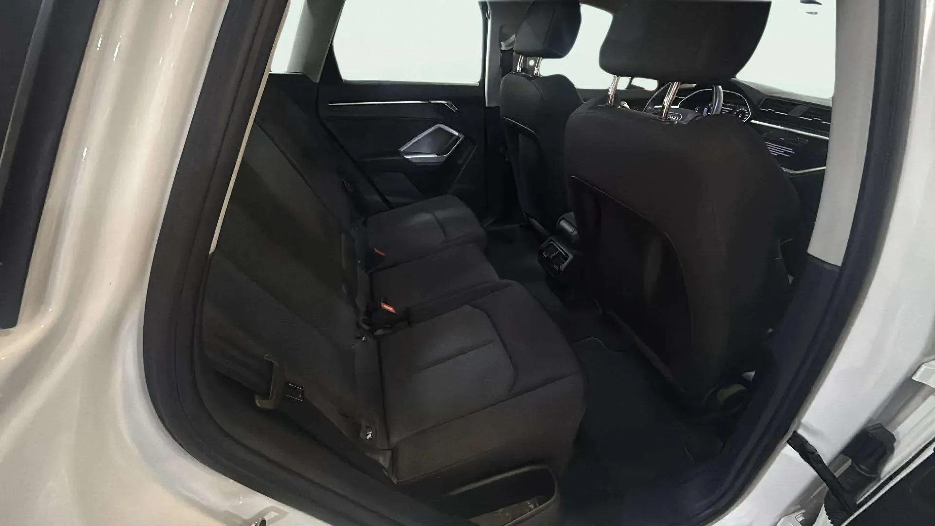 Audi Q3 35 TDI S tronic - foto 13