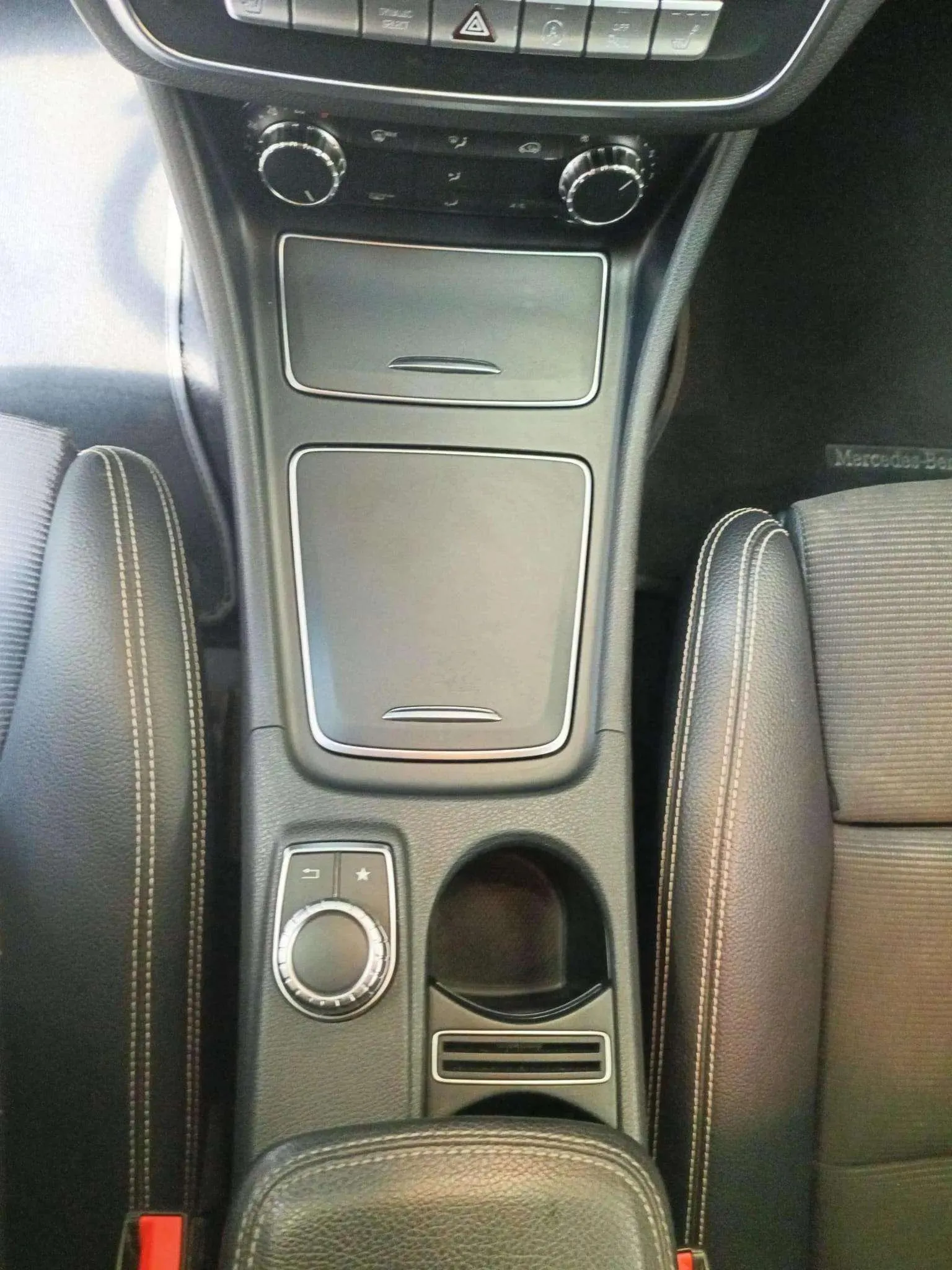 Mercedes-Benz CLA 200 d Shooting Brake - foto 11