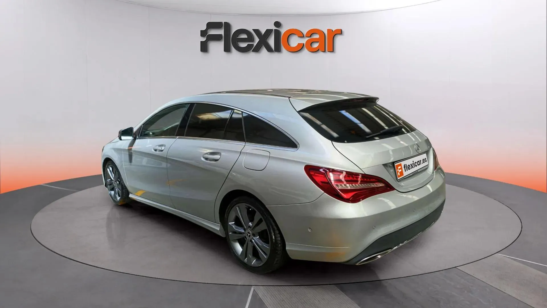 Mercedes-Benz CLA 200 d Shooting Brake - foto 6