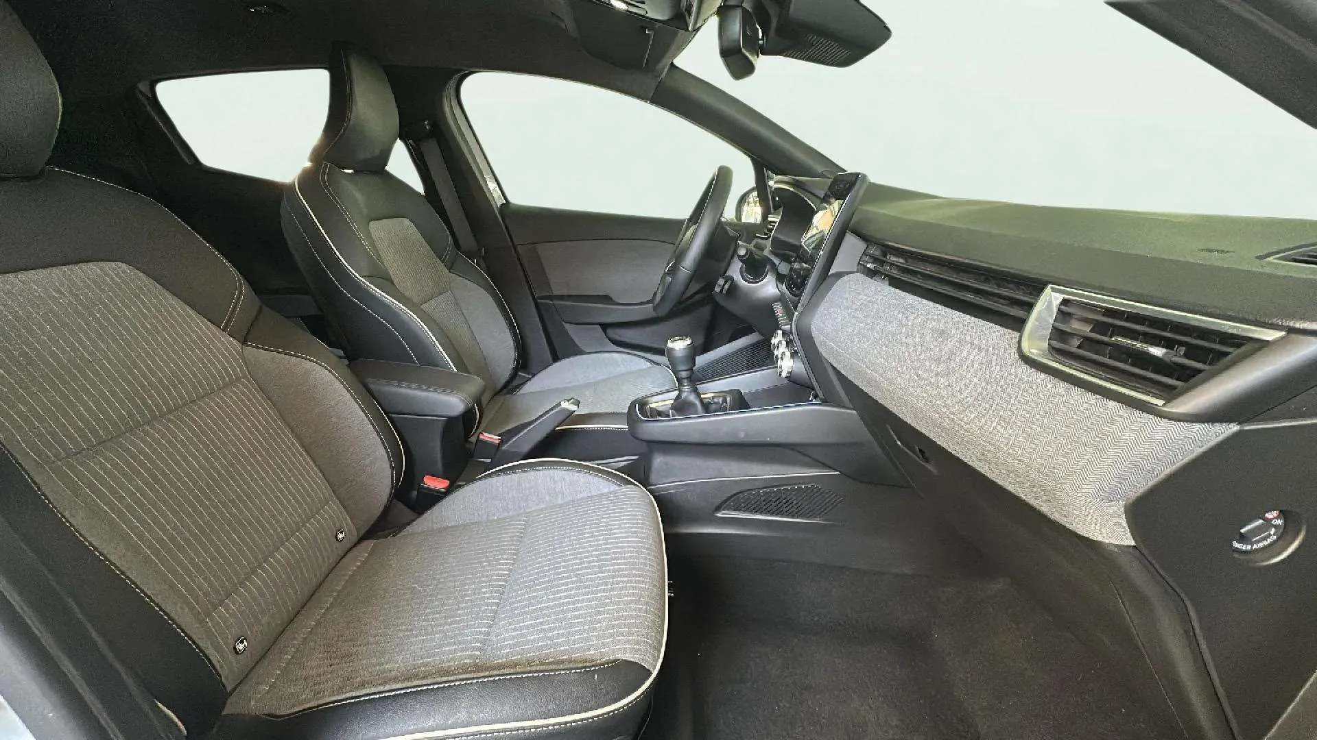 Renault Clio Evolution TCe 90 - foto 9
