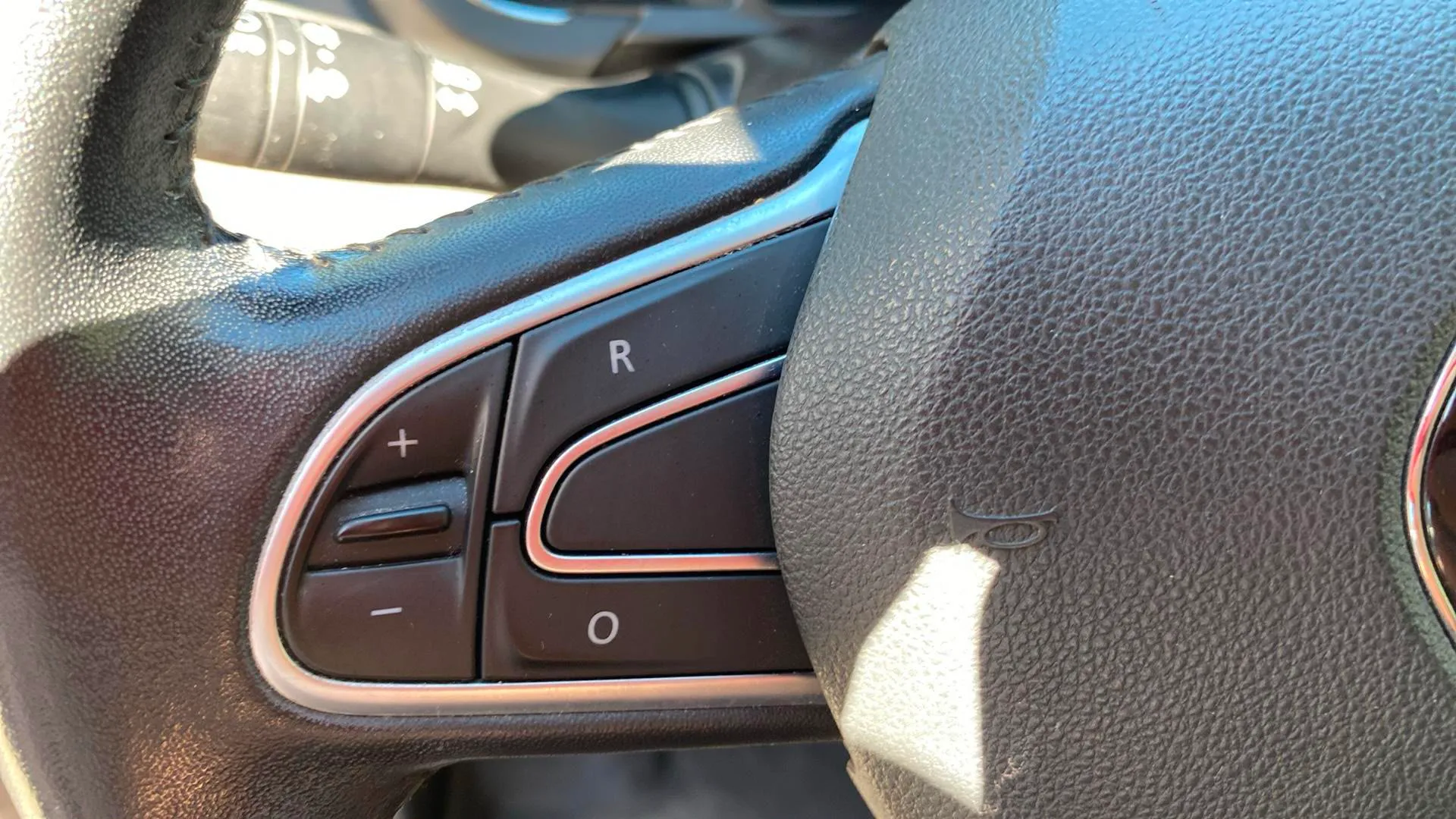 Renault Grand Scénic Zen TCe GPF - foto 10