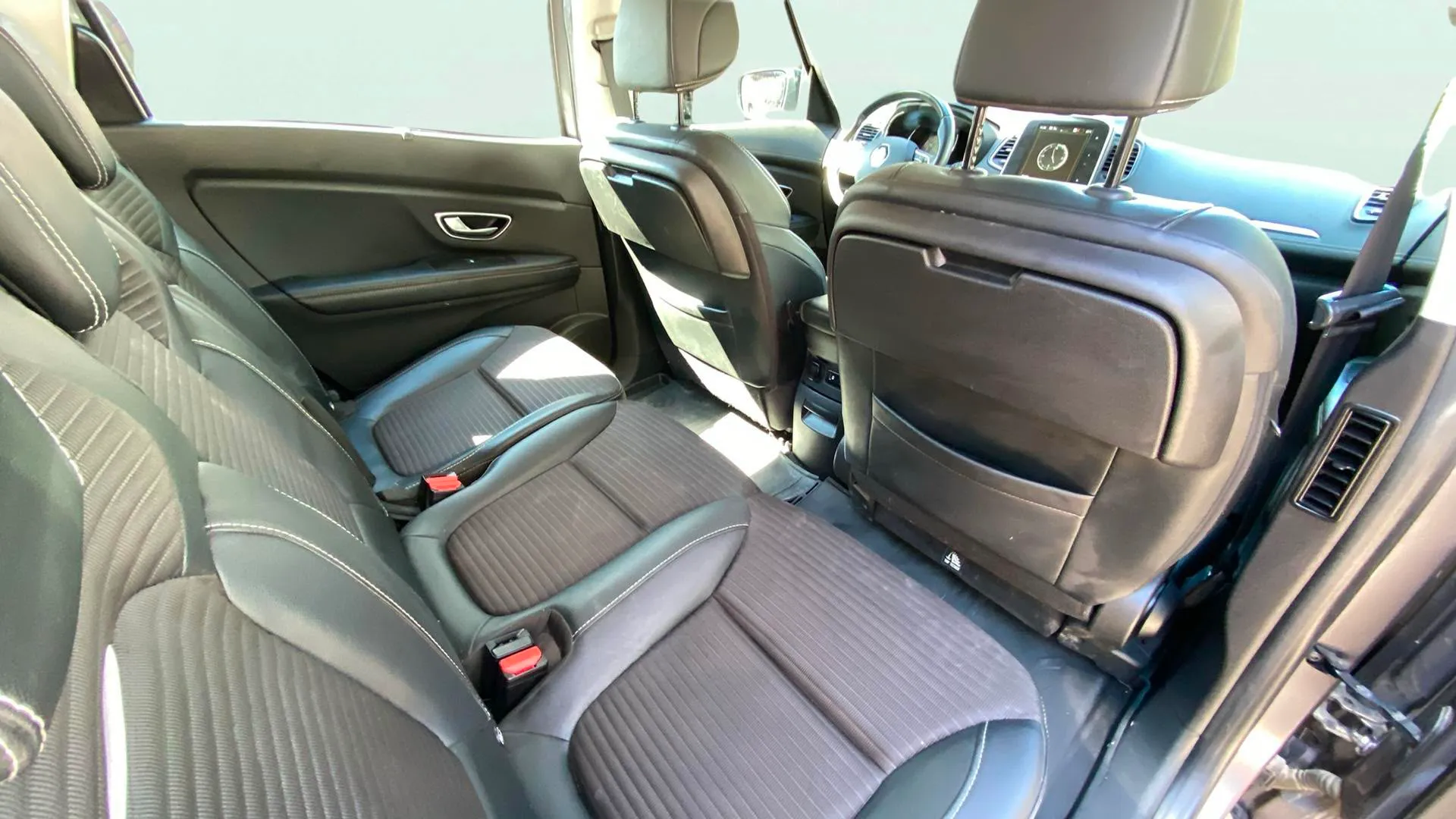 Renault Grand Scénic Zen TCe GPF - foto 22