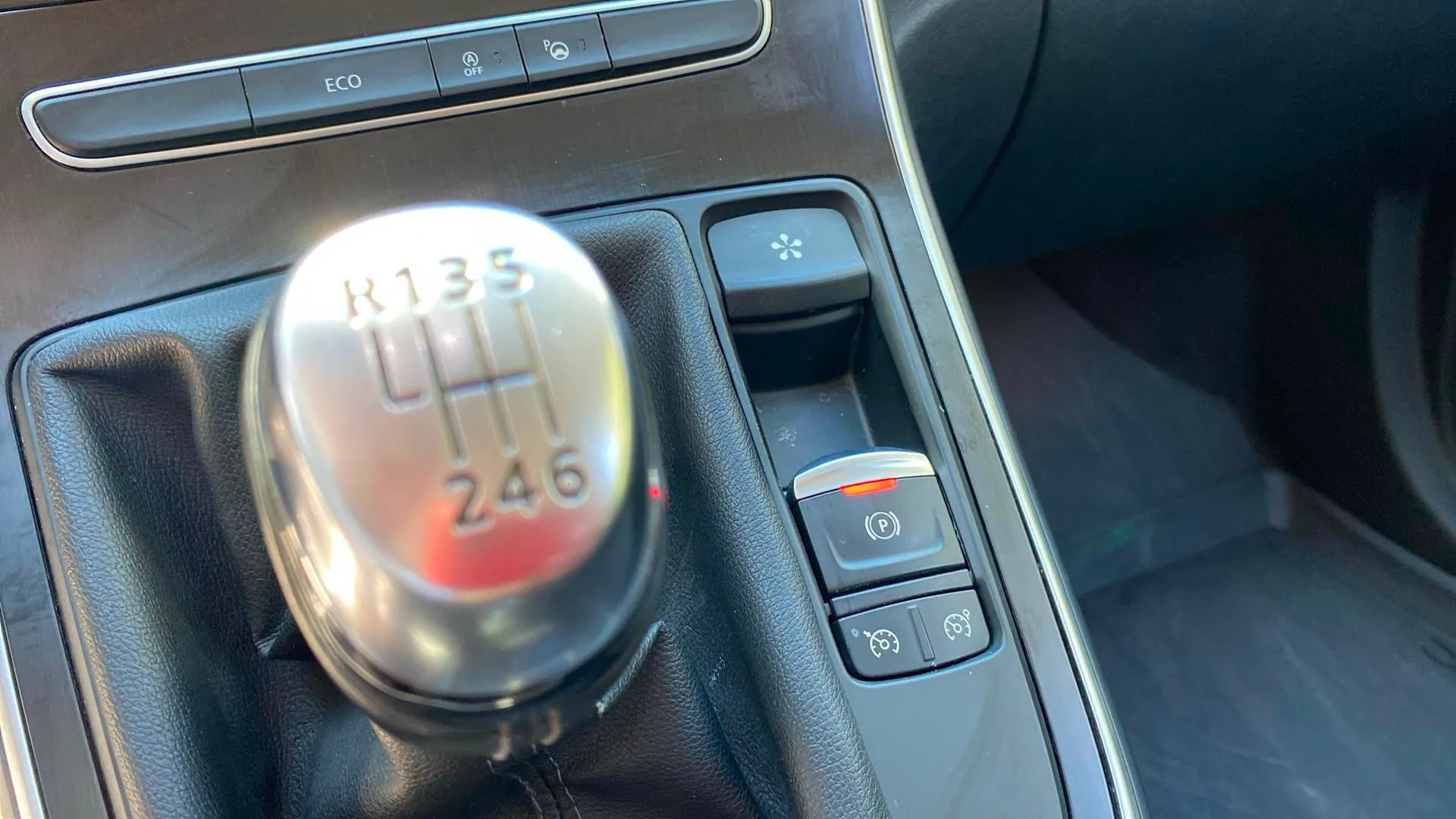 Renault Grand Scénic Zen TCe GPF - foto 15