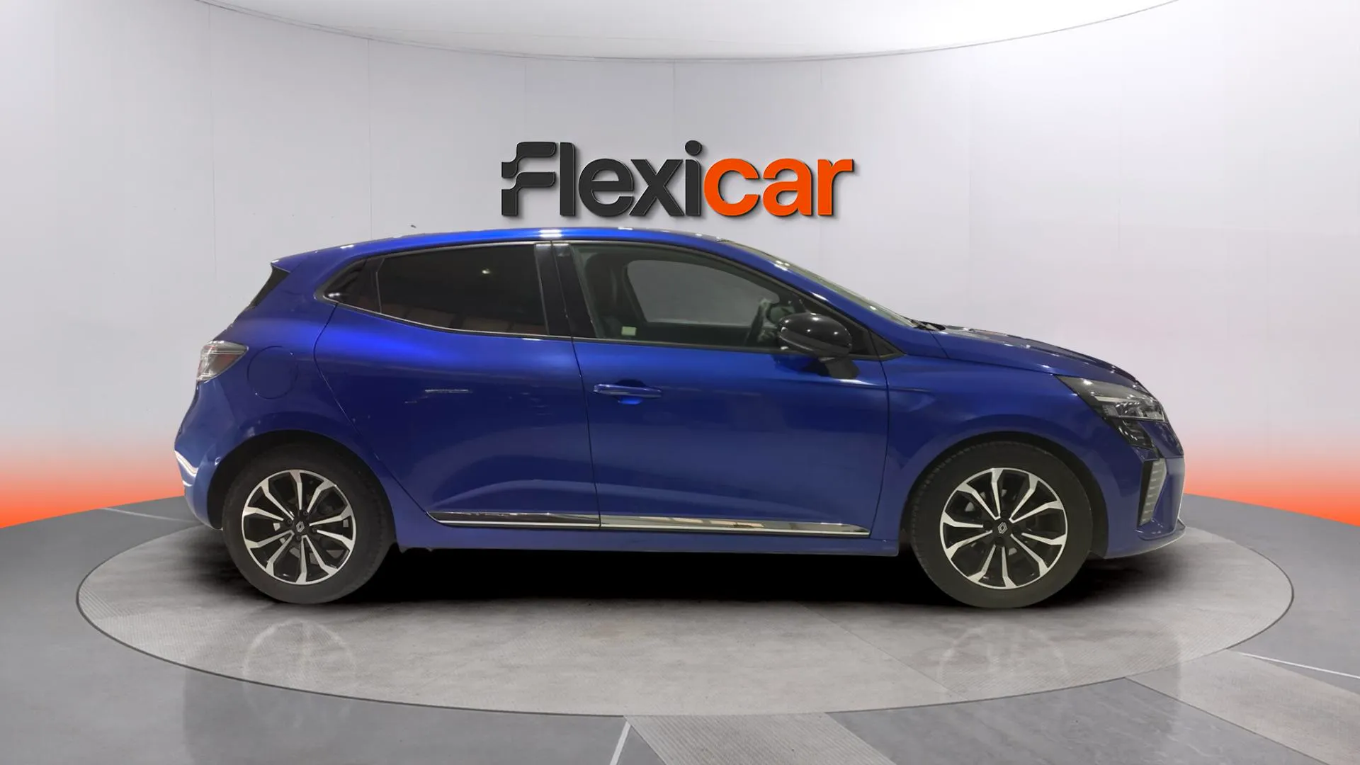 Renault Clio Techno TCe 90 - foto 8