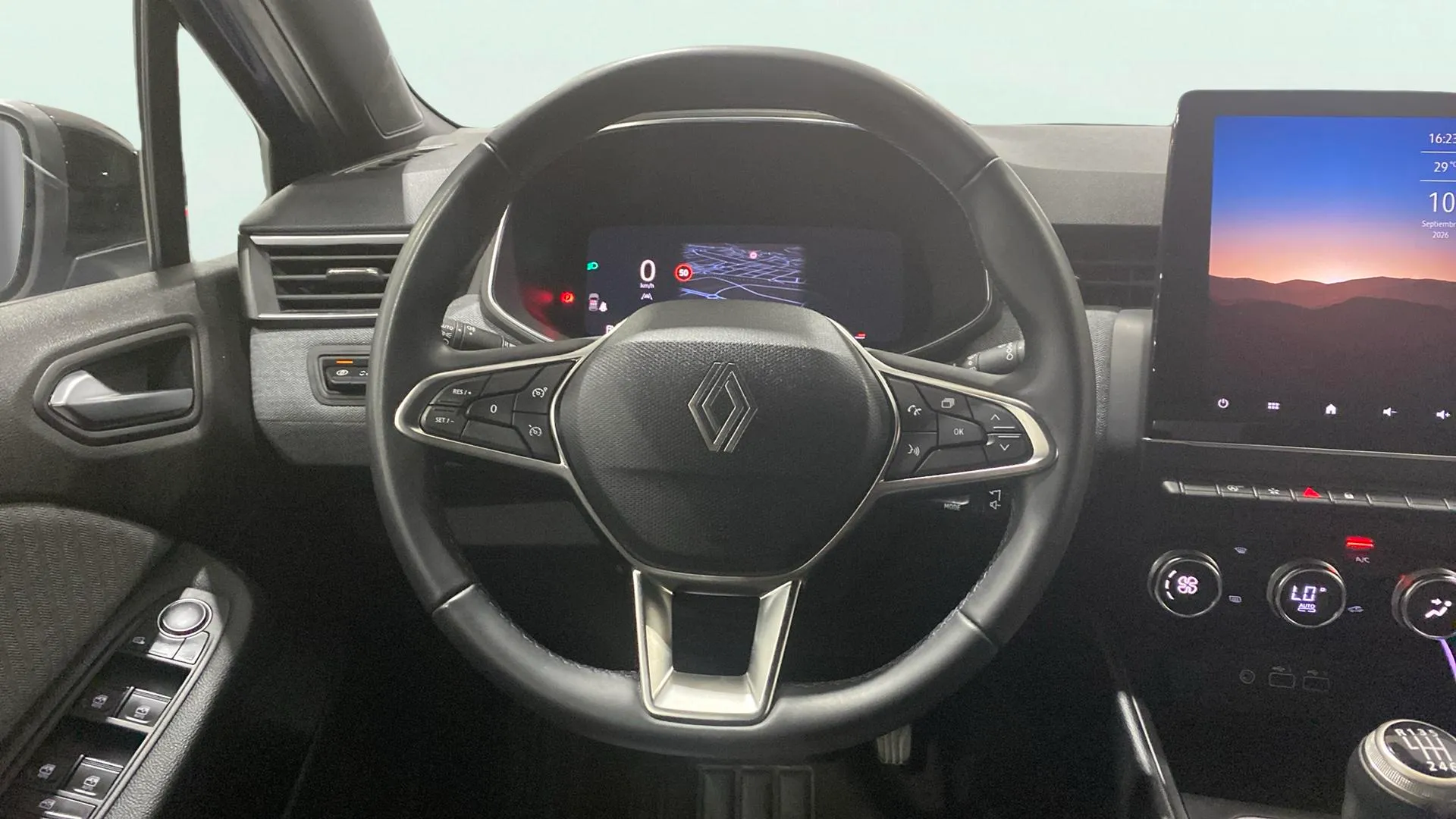 Renault Clio Techno TCe 90 - foto 11