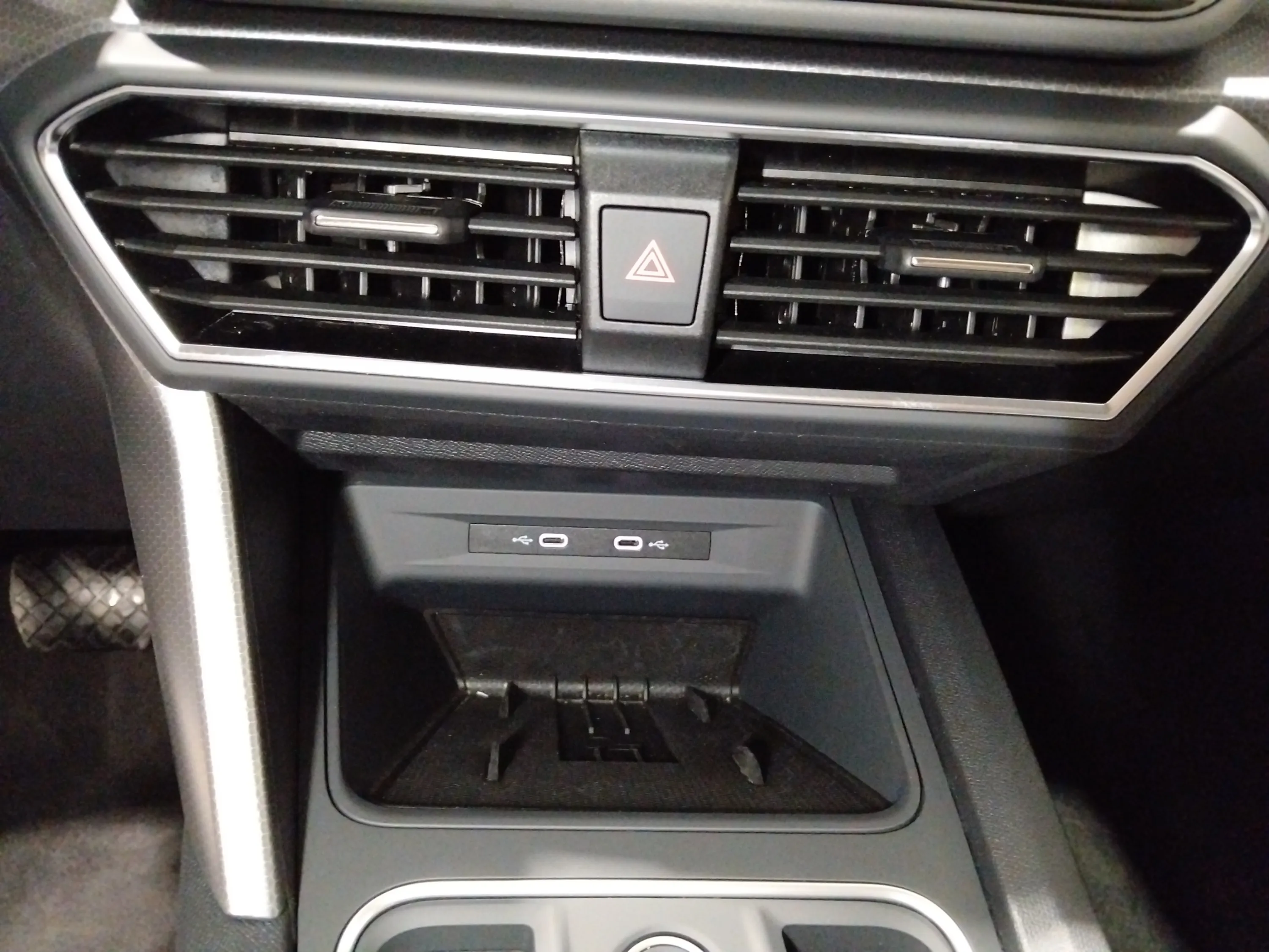 SEAT León SP 1.5 eTSI DSG-7 Style XS - foto 21