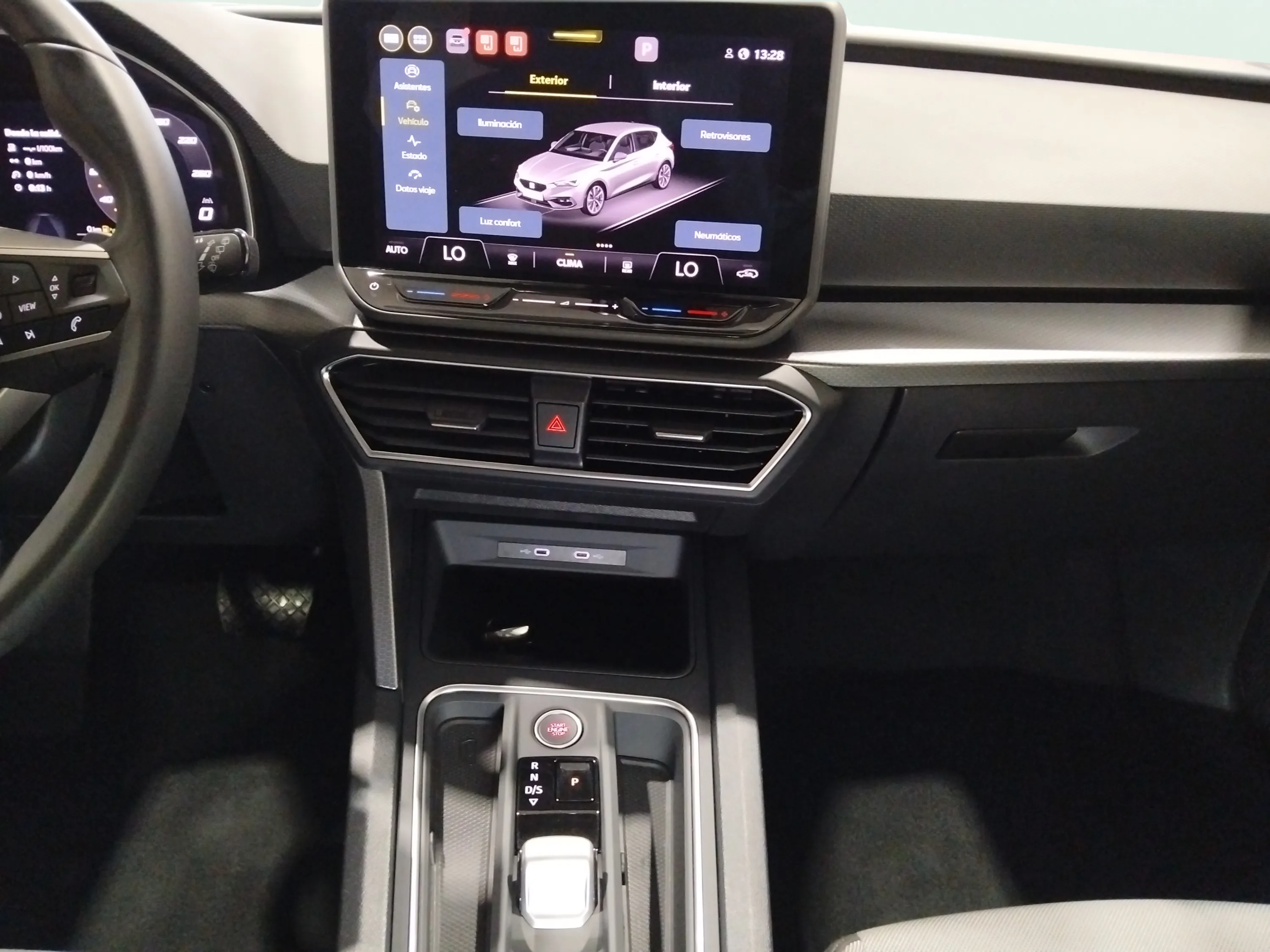 SEAT León SP 1.5 eTSI DSG-7 Style XS - foto 10