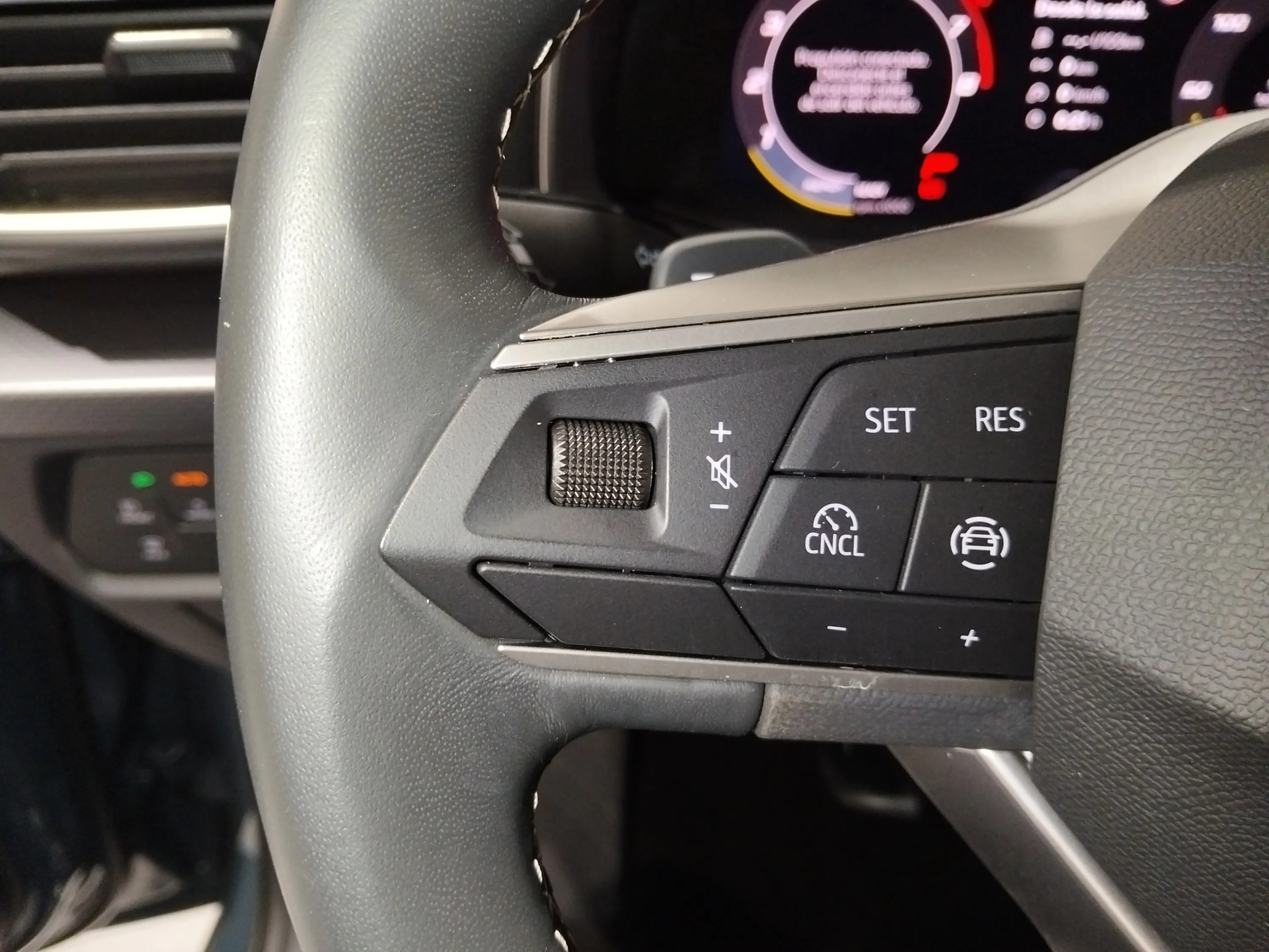 SEAT León SP 1.5 eTSI DSG-7 Style XS - foto 24