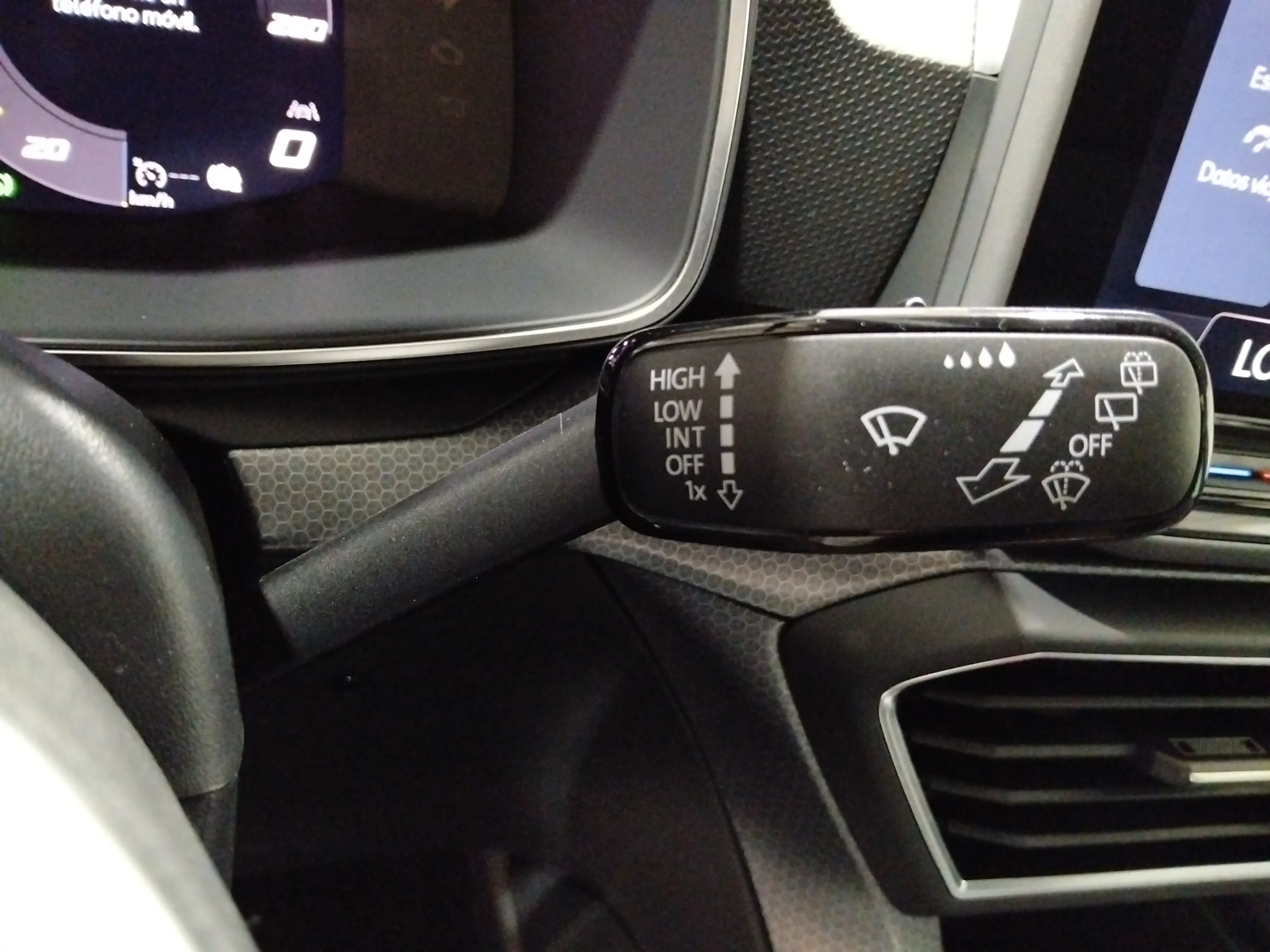 SEAT León SP 1.5 eTSI DSG-7 Style XS - foto 26