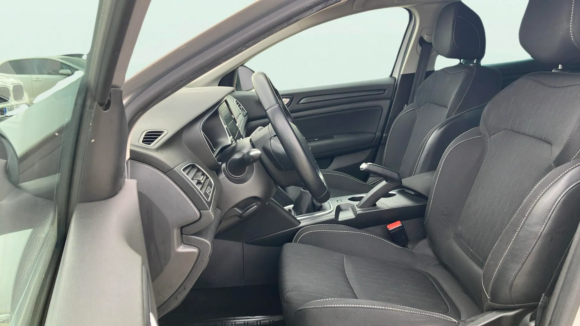 Renault Mégane Limited TCe GPF -SS - foto 9