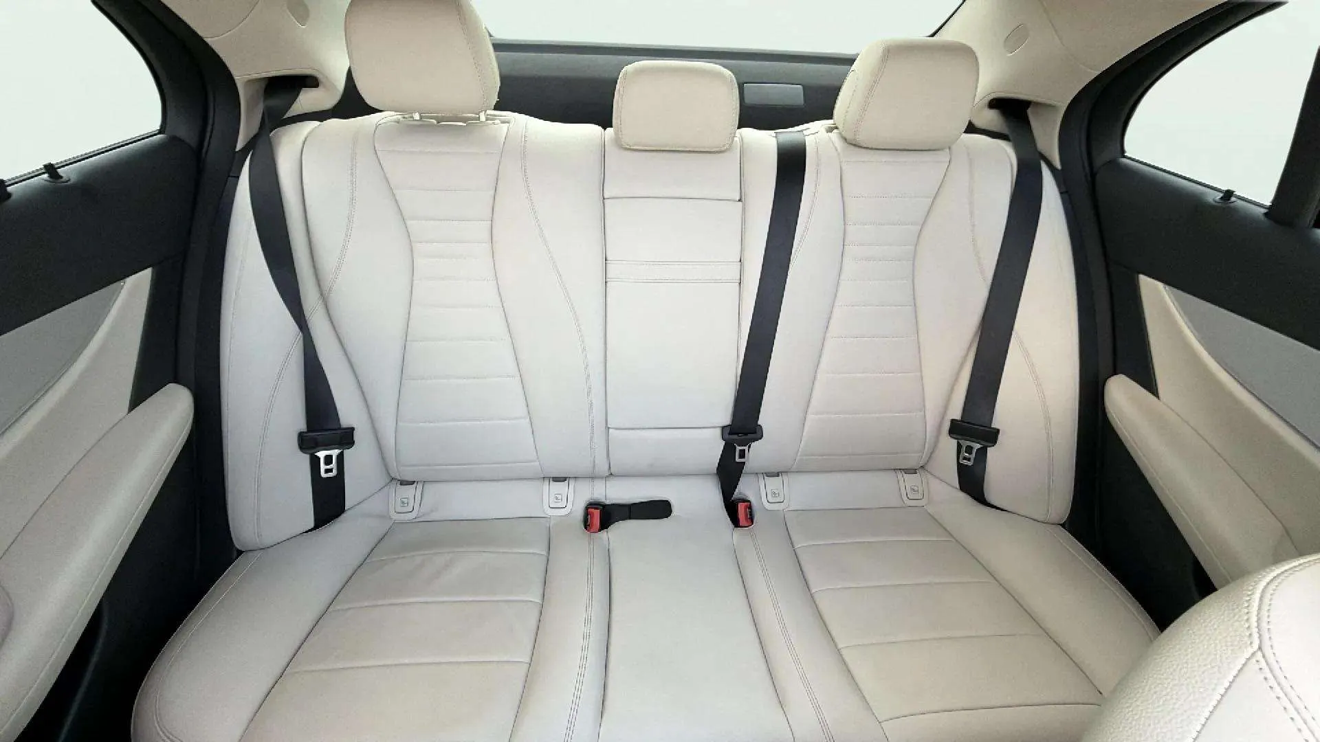 Mercedes-Benz Clase E E 220 d - foto 14