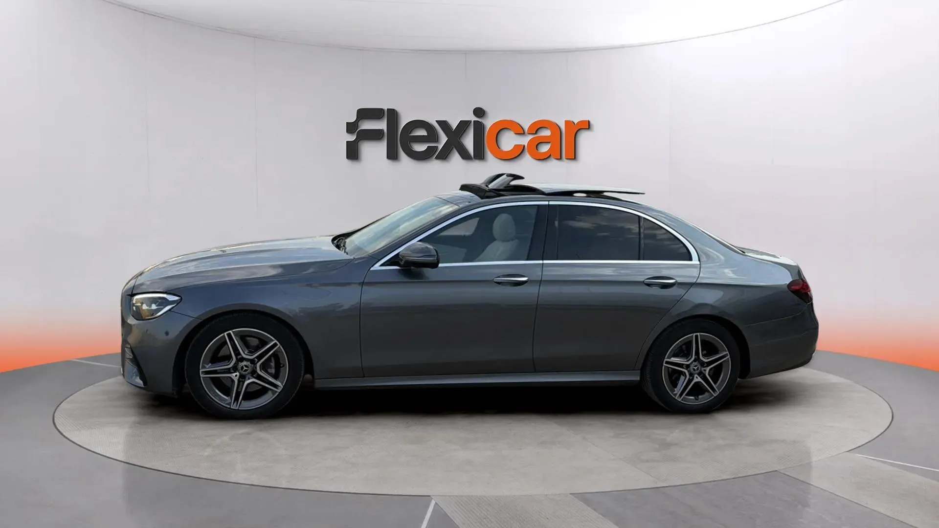 Mercedes-Benz Clase E E 220 d - foto 4