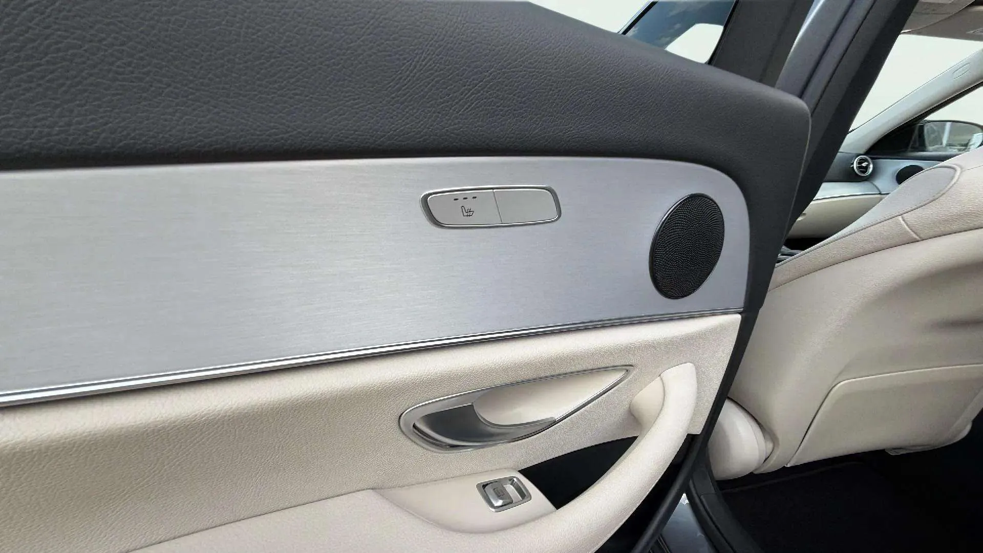 Mercedes-Benz Clase E E 220 d - foto 19