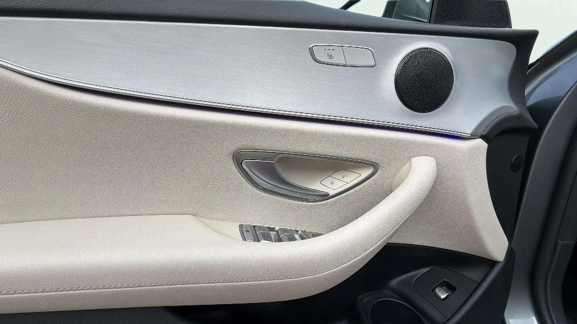 Mercedes-Benz Clase E E 220 d - foto 21