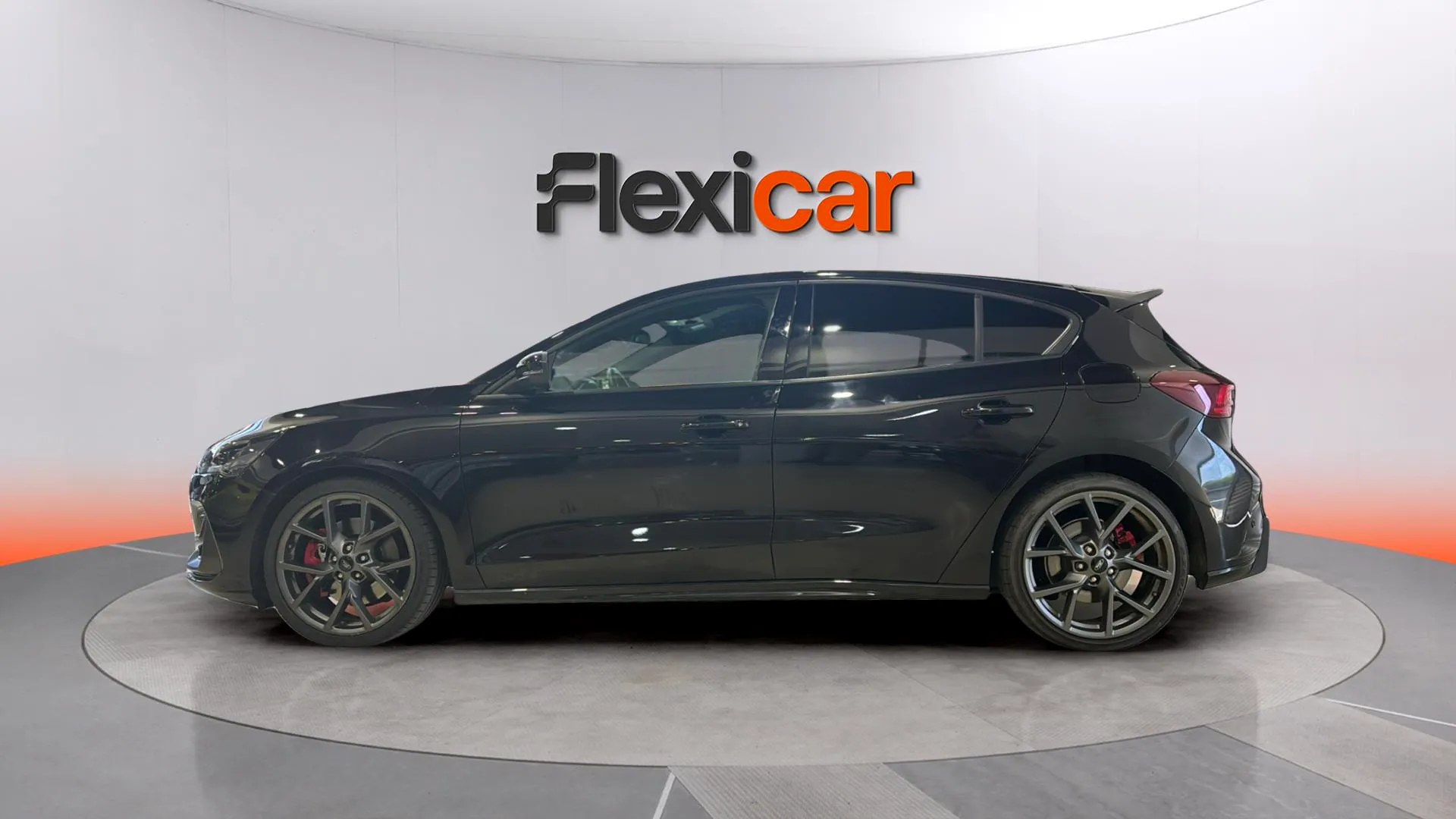 Ford Focus ST Edition 2.3 EcoBoost - foto 7