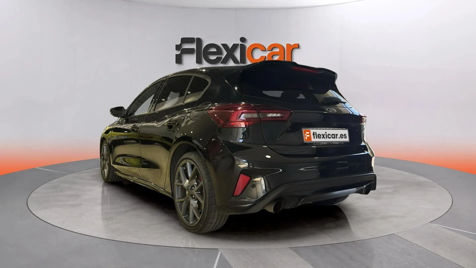 Ford Focus ST Edition 2.3 EcoBoost - foto 19