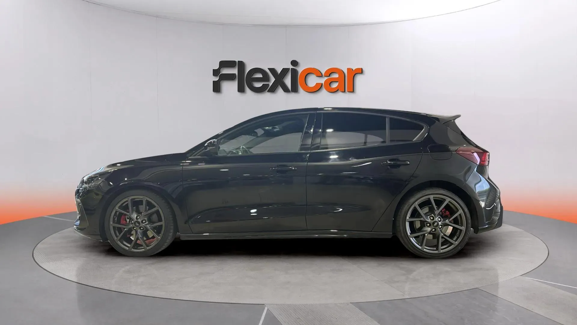 Ford Focus ST Edition 2.3 EcoBoost - foto 24